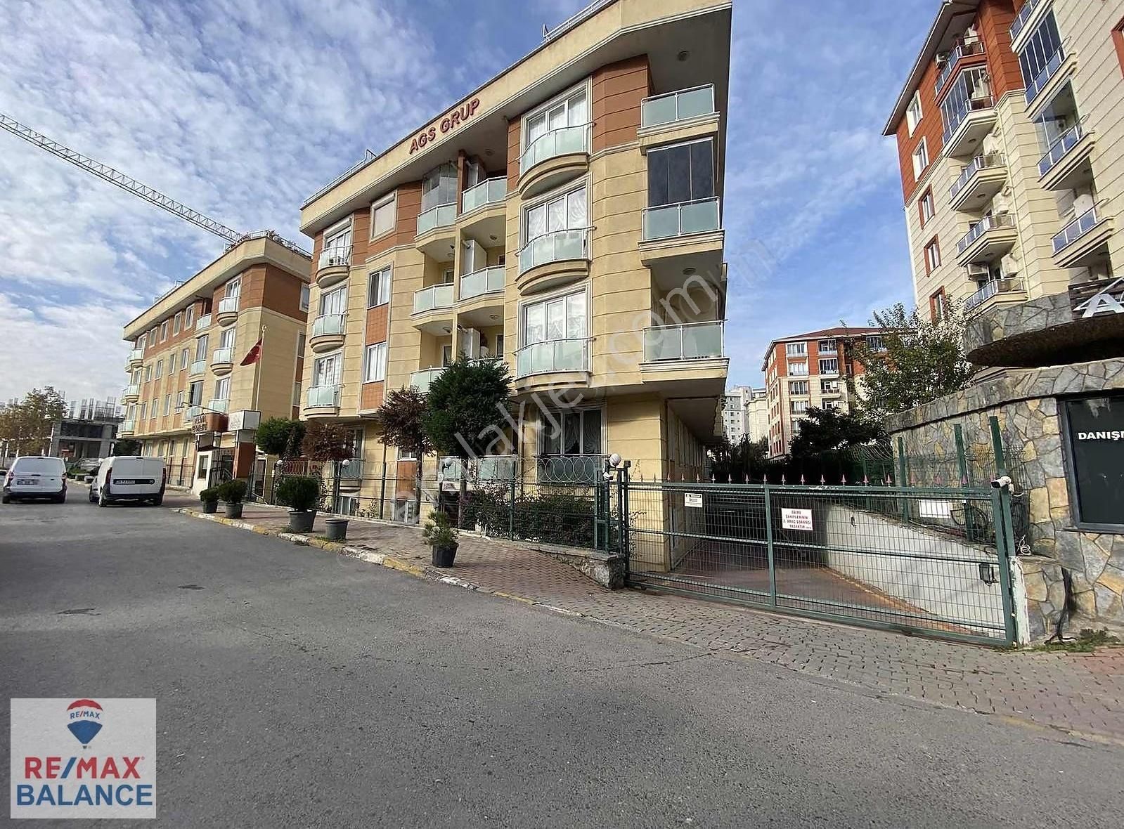 Pendik Kurtköy Tuana Evlerinde 2+1 Kiralık Daire