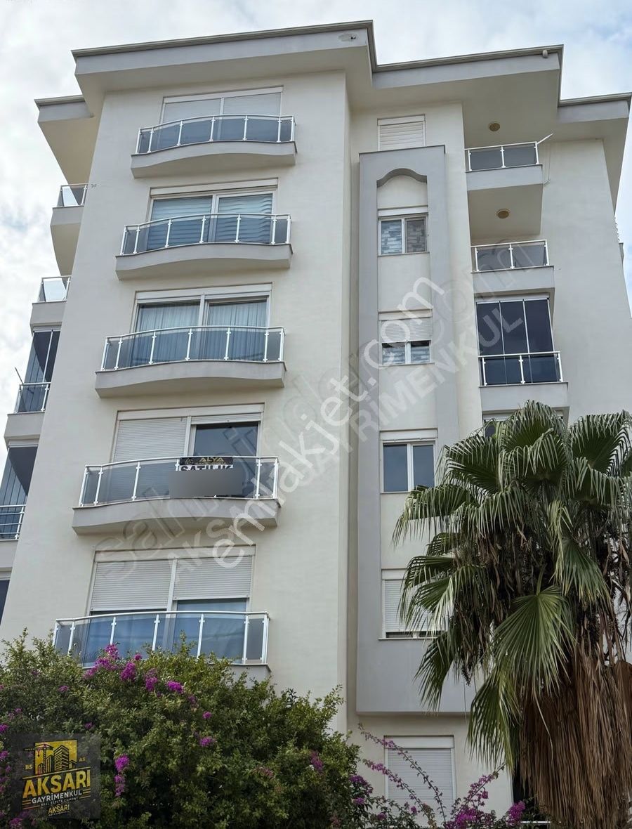 Fevzi Çakmak Mah'de 3+1 140m2 Limitsiz Kredili Satılık Daire