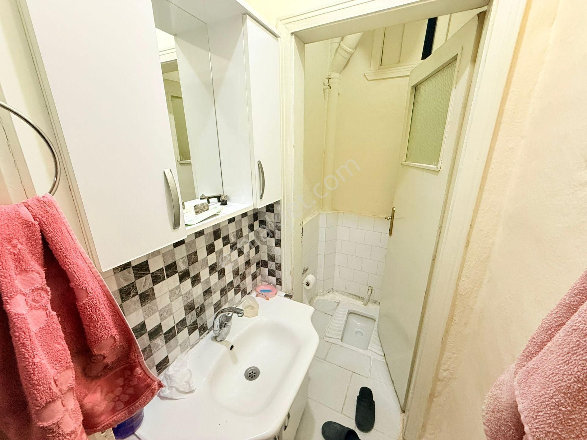 Aras Gyo Dan Sakarya Mah, Tranvay Yanı 2+1 Zemin Kat Daire - Görsel 14