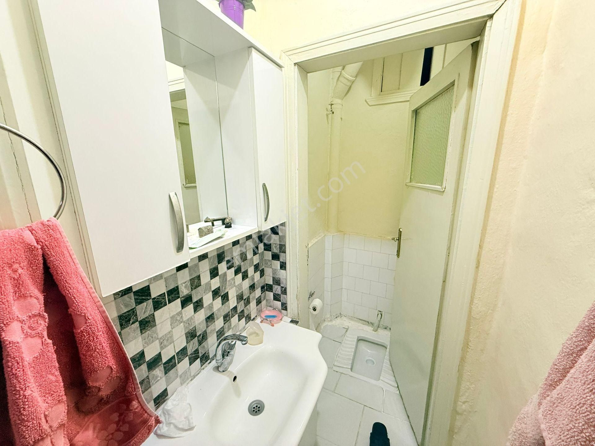 Aras Gyo Dan Sakarya Mah, Tranvay Yanı 2+1 Zemin Kat Daire - Görsel 12