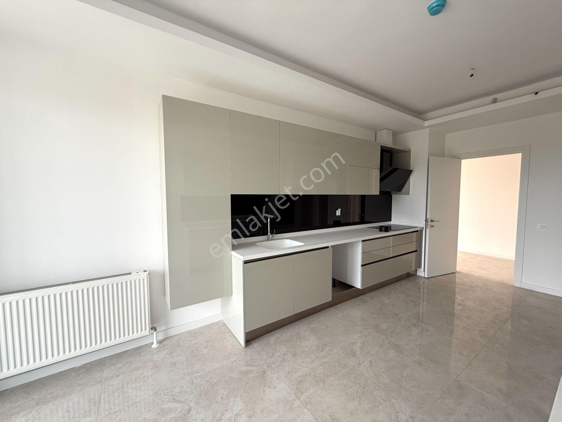 Kalecik Emlak'tan Protokol Yakını Manzaralı 4+1 Site Asansörlü 10.kat - Görsel 5