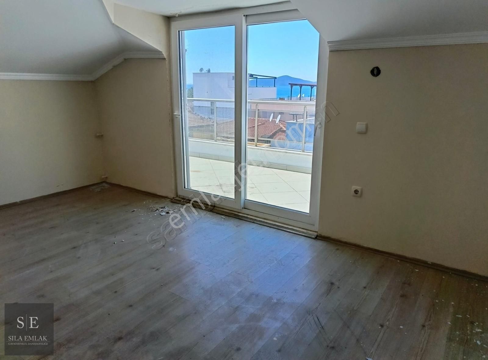 Güllükte Denize Yürüme Mesafesinde Satılık Doubleks Daire - Görsel 21