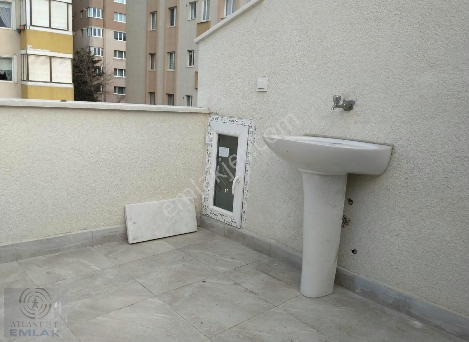 İçerenköy Şafak Camisine Yakın 3+1 3.kat Asansörlü Dubleks - Görsel 14