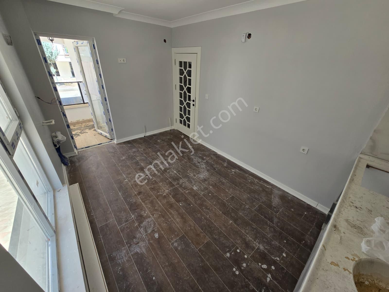 Yenikent Mustafa Kemal Mah. Ters Dubleks 5+1 Satılık Daire - Görsel 15