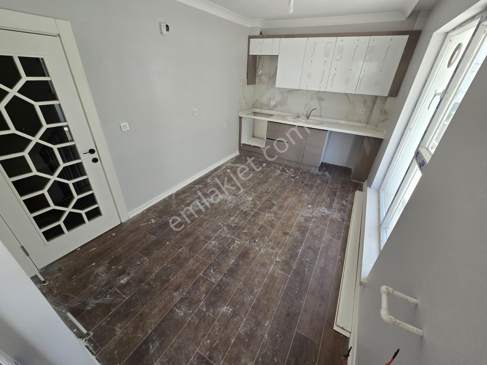 Yenikent Mustafa Kemal Mah. Ters Dubleks 5+1 Satılık Daire - Görsel 2