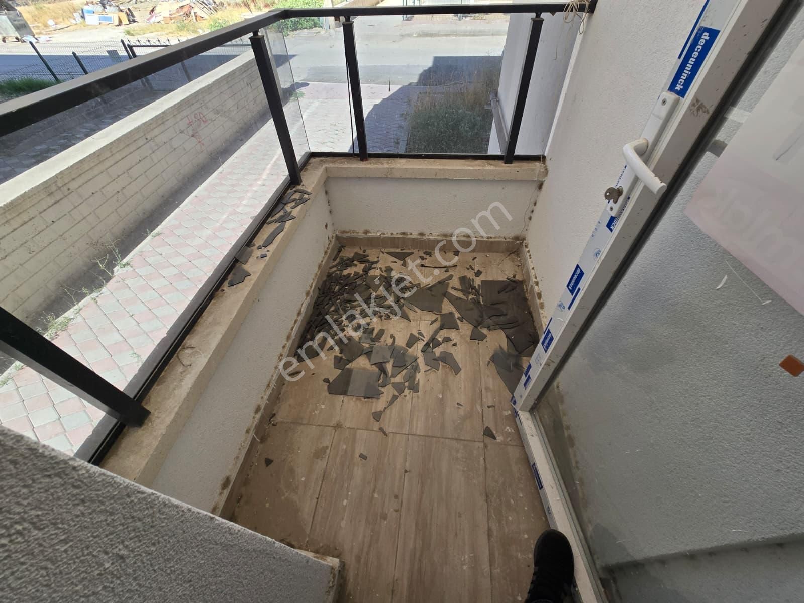 Yenikent Mustafa Kemal Mah. Ters Dubleks 5+1 Satılık Daire - Görsel 14