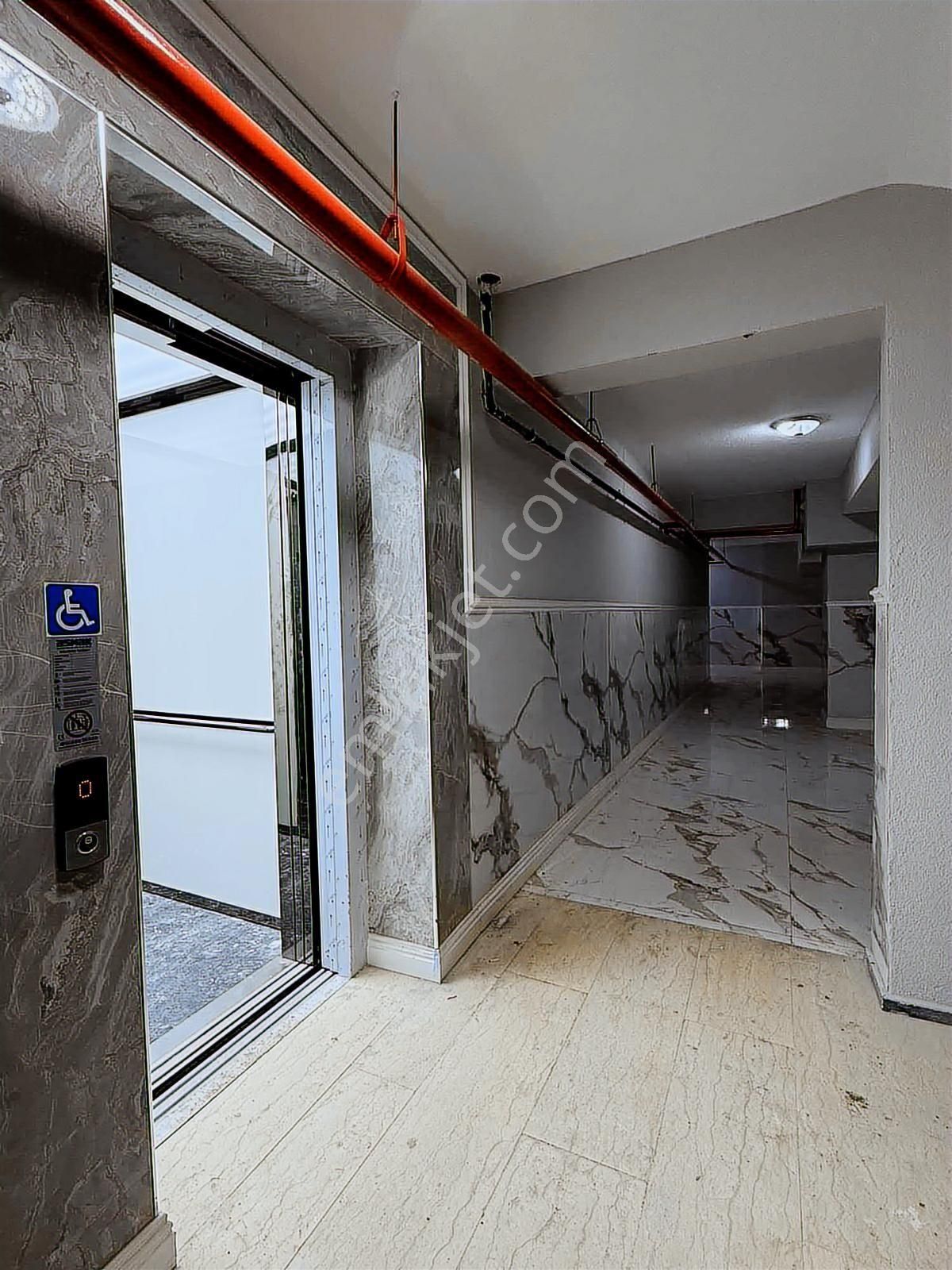 Han Emlak'tan | Tekçağ Plaza 1+1 Otoparklı Ofis - Görsel 3