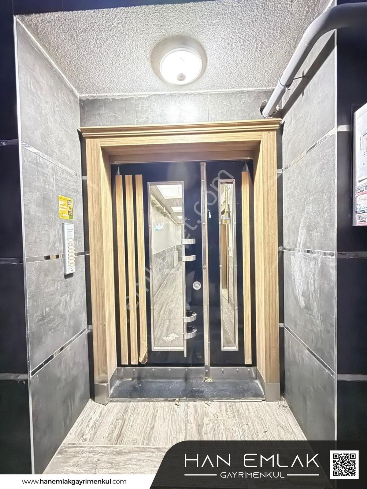 Han Emlak'tan | Denize Çıkan Sokakta Satılık 2+1 - Görsel 12