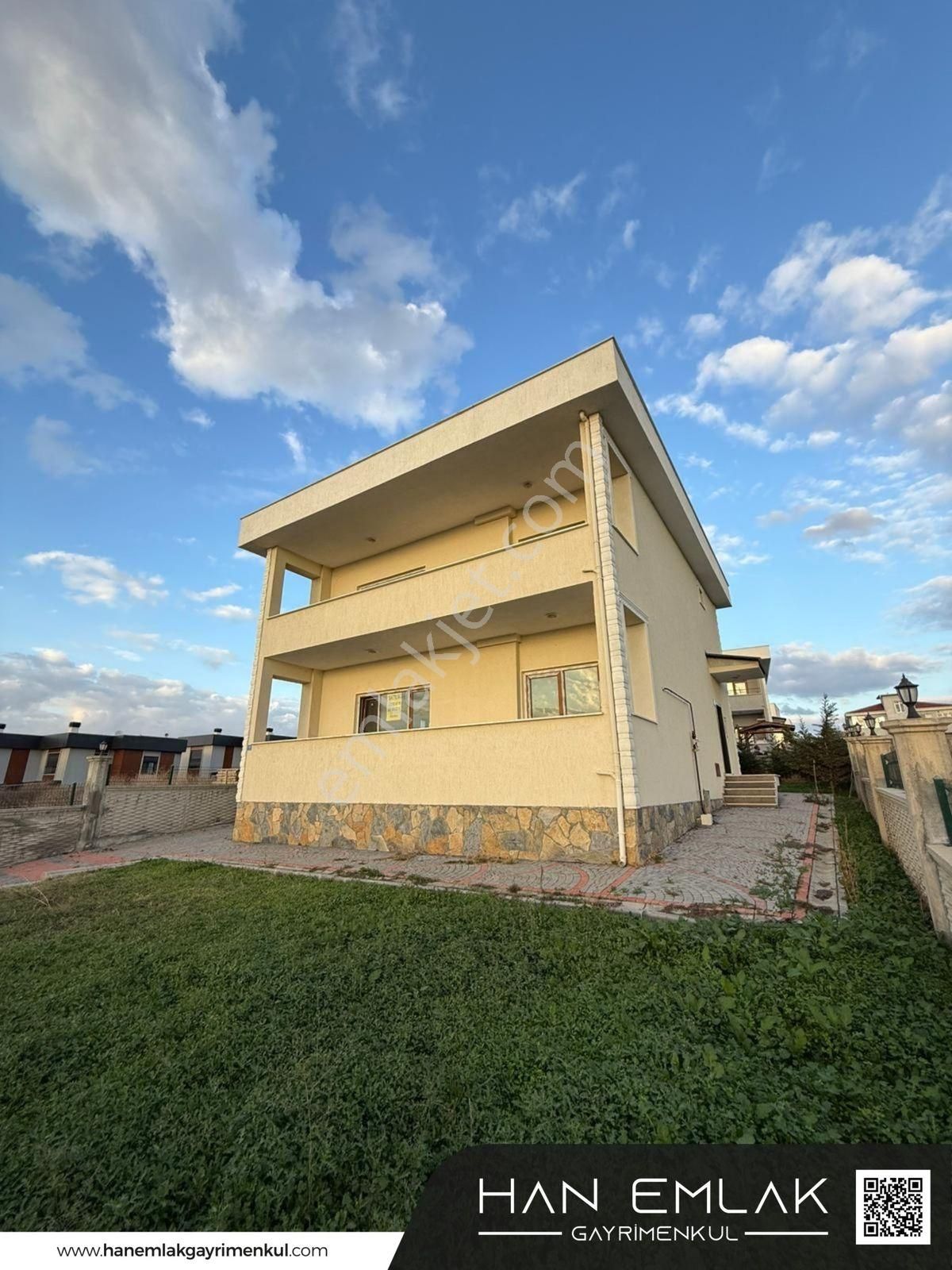 Han Emlak'tan | Muhteşem Manzaralı 4+1 Villa