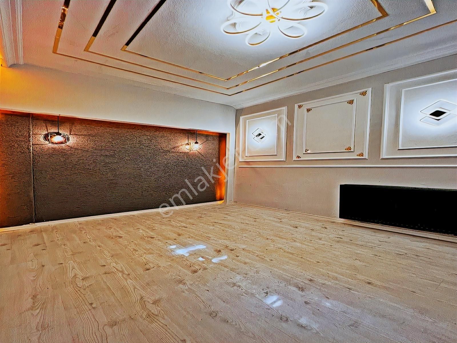 Kış Bahçeli Lüx Tasarımlı Kaçırılmayacak 2+1 Satılık Daire - Görsel 11