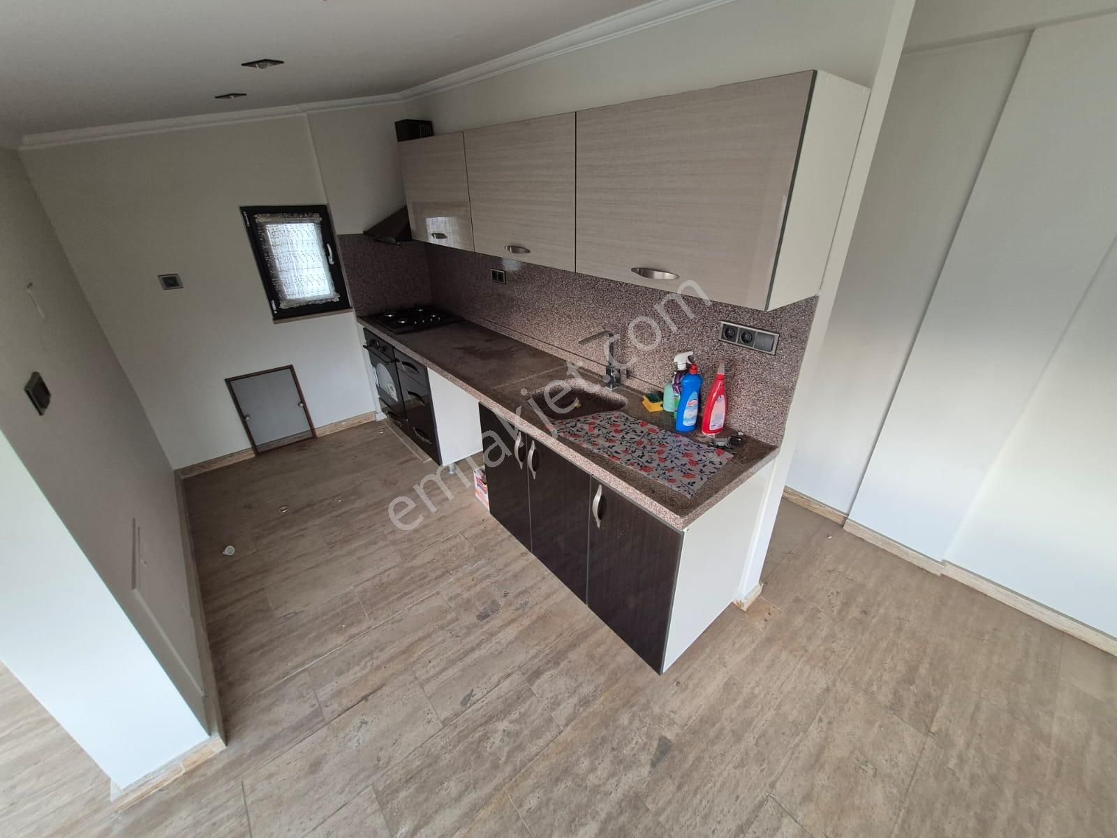 Poyraz Gayrimenkul'den Burhaniye İskele'de Satılık Dubleks Daire - Görsel 7