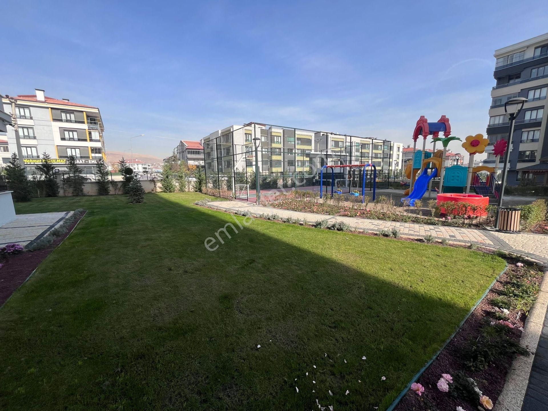 Aras Gyo Dan Selahattın Eyyubi Mah Satılık Sıfır 4+1 Daireler - Görsel 33