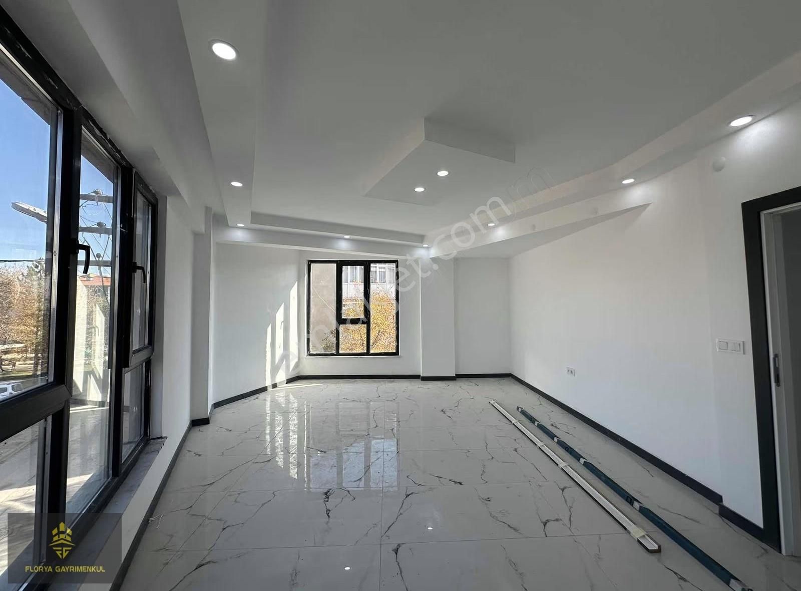 Gaziyakupsatar Cad Yakını Köşe Geniş Lüx Ara Kat 3+1 Daire - Görsel 4