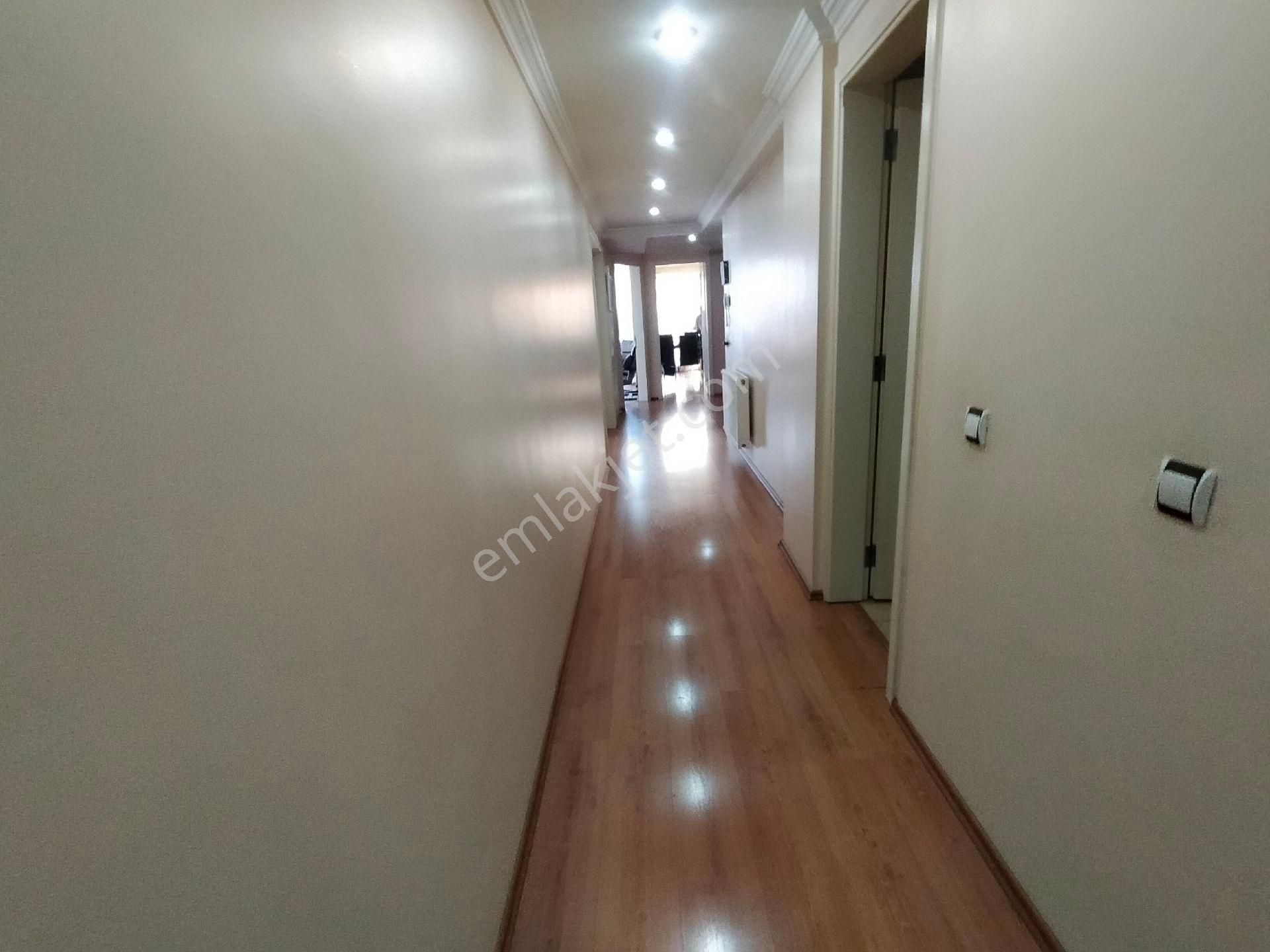 Çamlıkda Foruma 200 Metre Mesafede 170m 3+1 Satılık Daire - Görsel 19