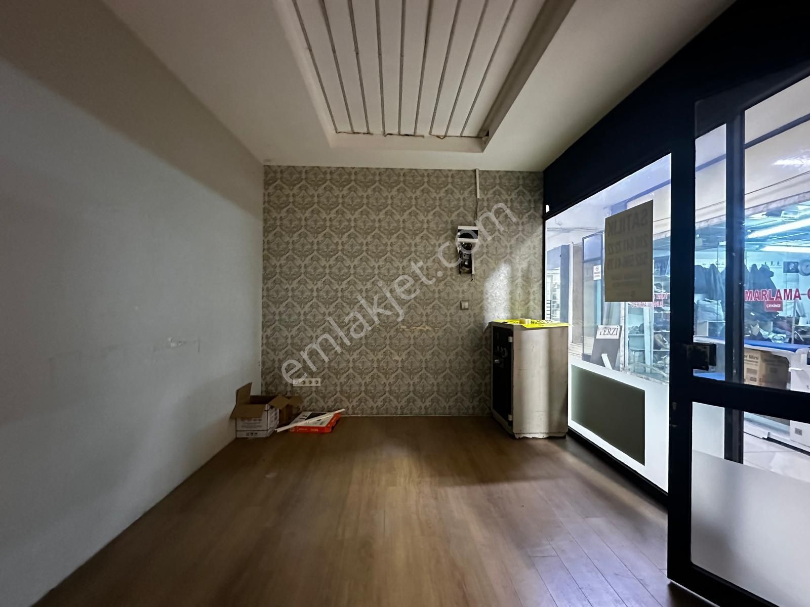 Üsküdar Kuyumcular Çarşısında Satılık 30m² İşyeri - Görsel 16