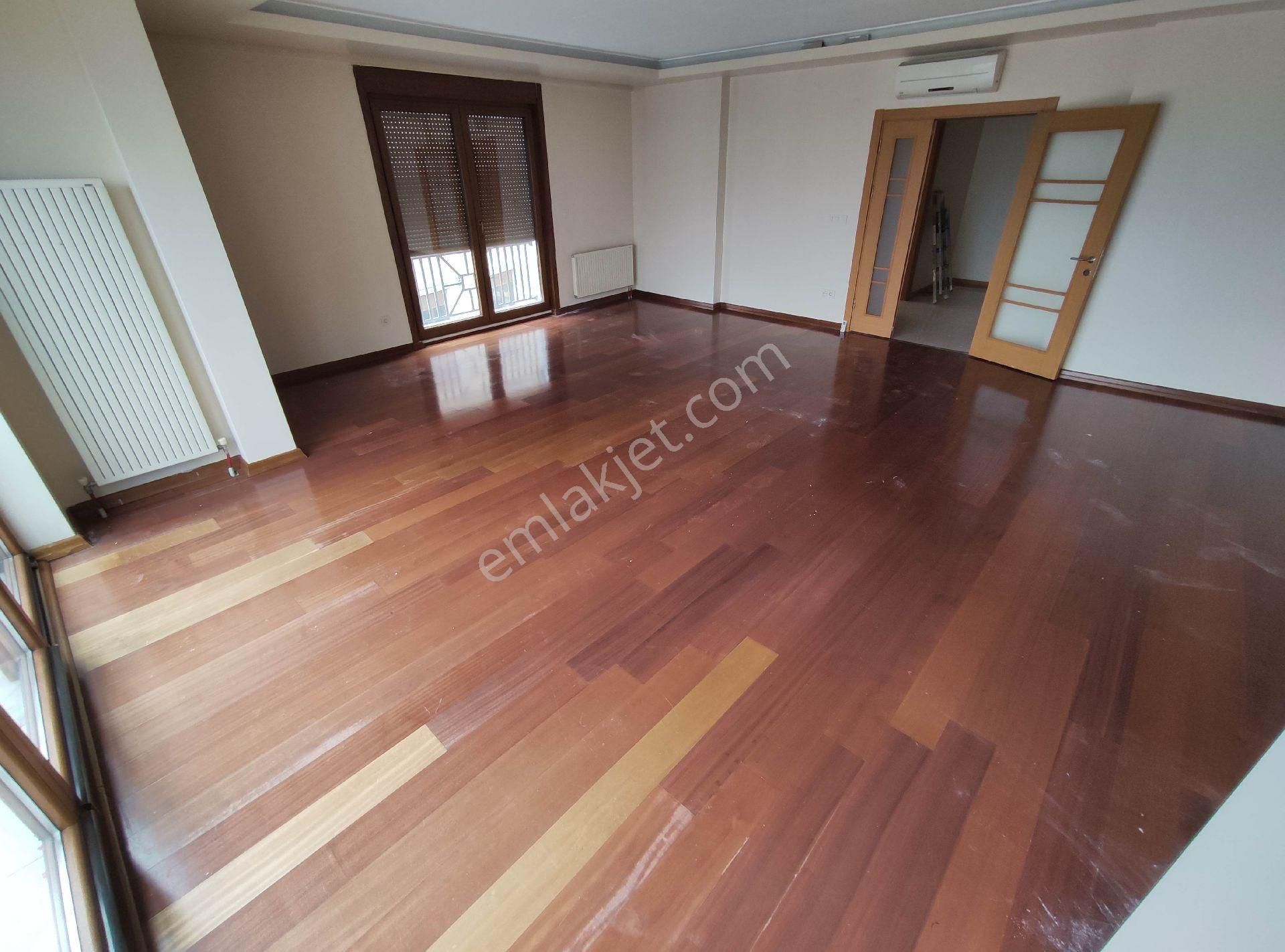 Beykoz Paşa Garden Deniz Manzaralı, Havuzlu, Balkonlu3+1 Kiralık - Görsel 27