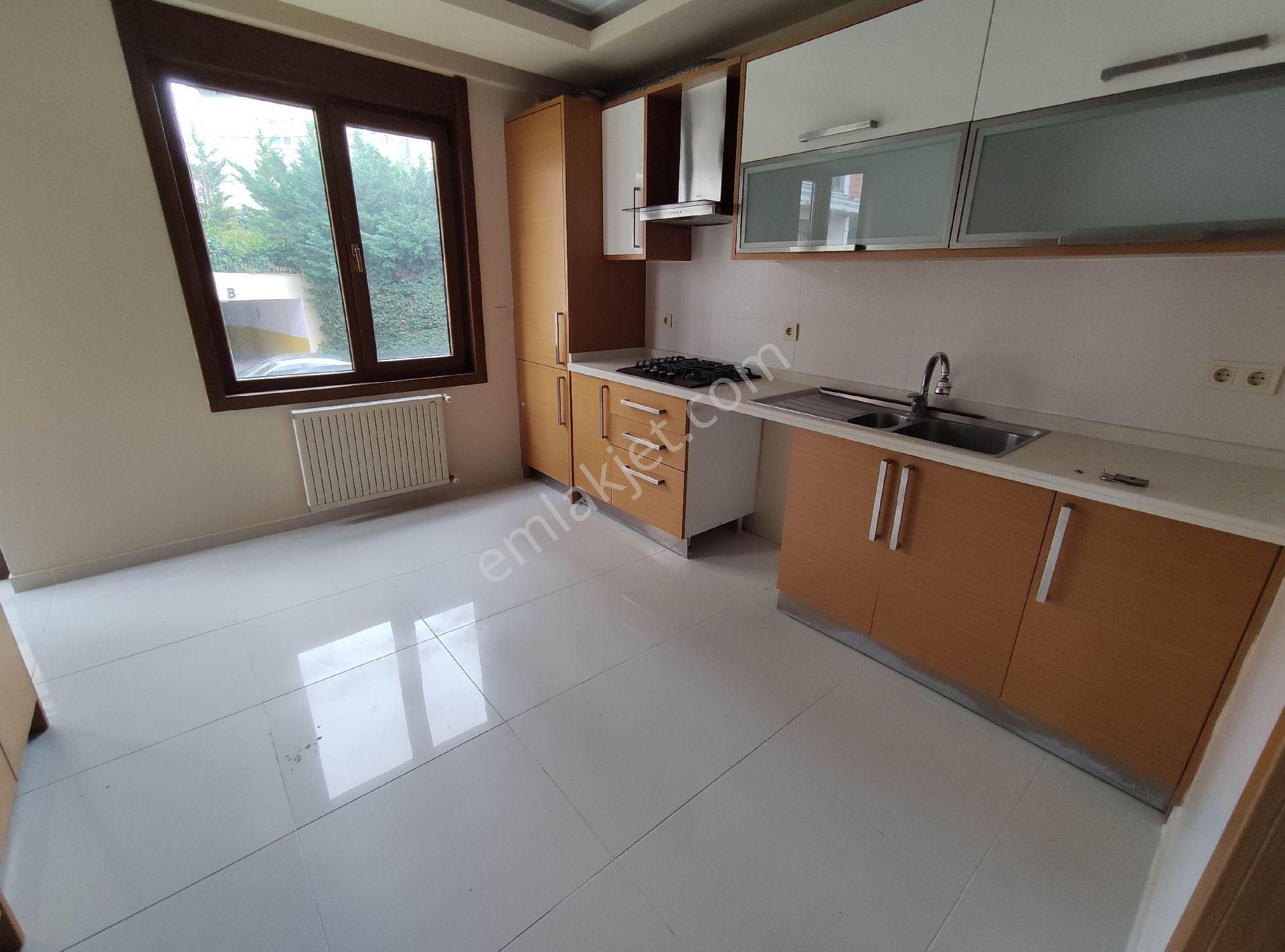 Beykoz Paşa Garden Deniz Manzaralı, Havuzlu, Balkonlu3+1 Kiralık - Görsel 11