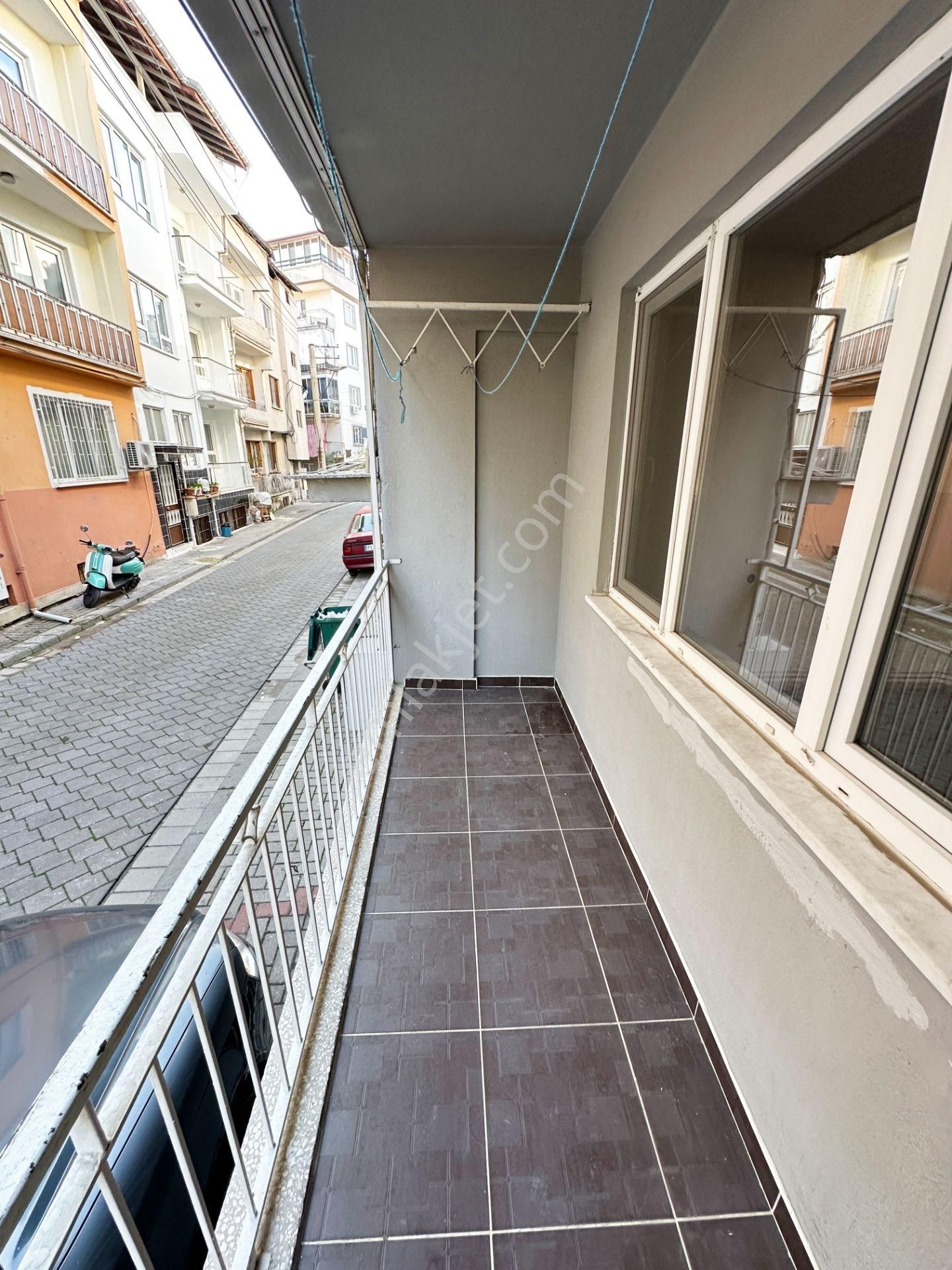 Denizli Atalar'da Balkonlu 3+1 Kiralık Daire - Görsel 4