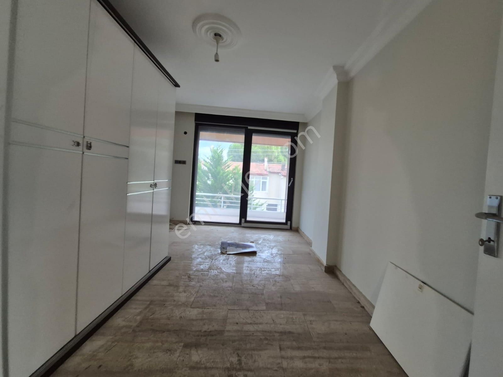 Poyraz Gayrimenkul'den Burhaniye İskele'de Satılık 3+1 Dubleks Daire - Görsel 32