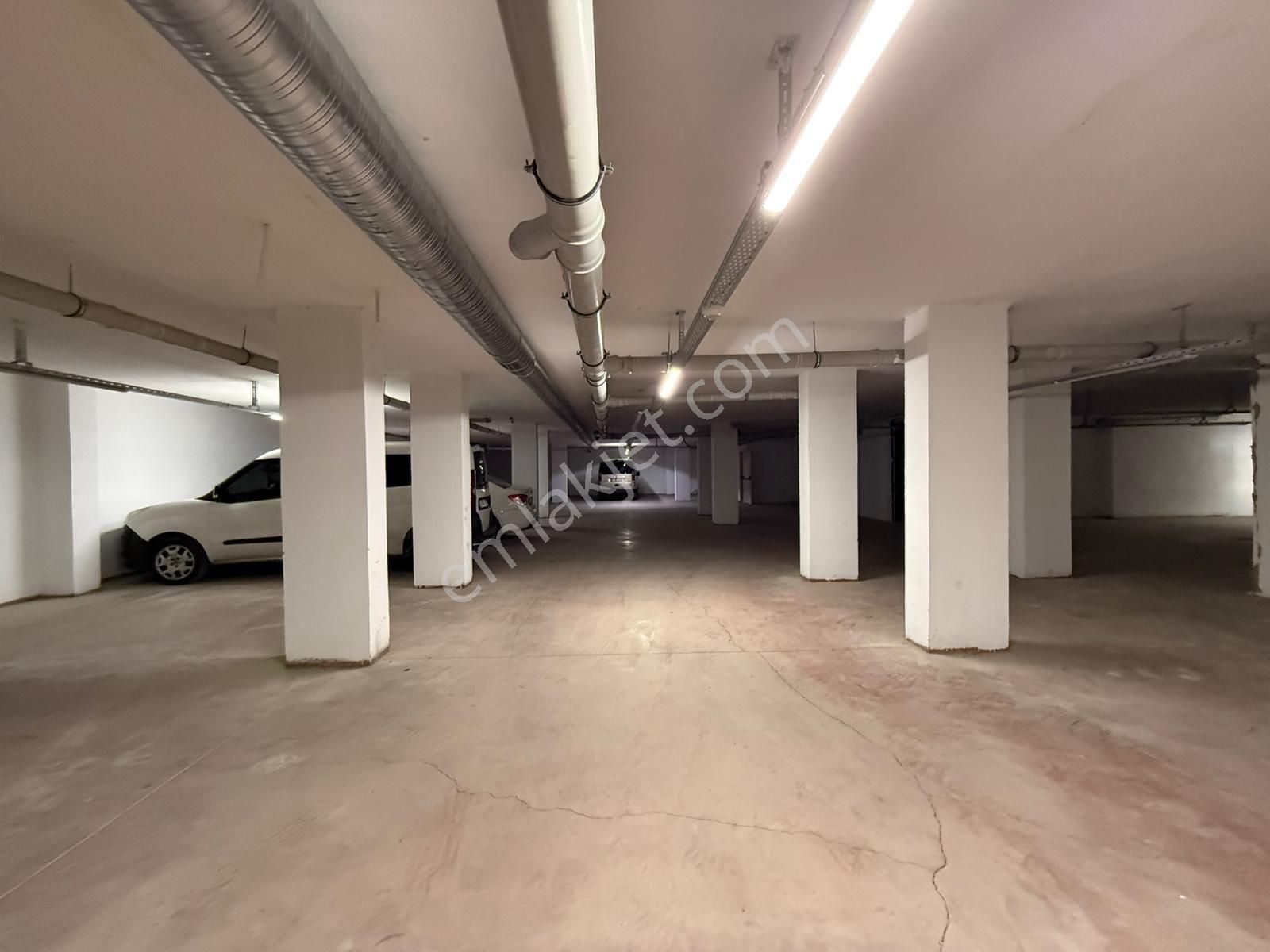 Kavaklida Merkezi Konumda Satılık - Görsel 2