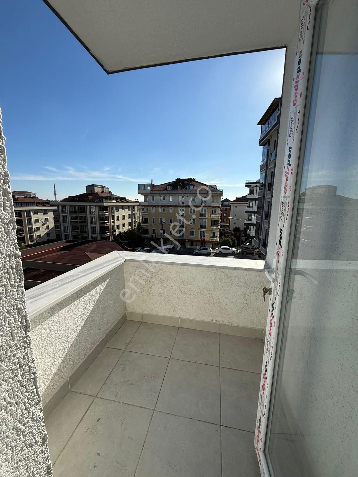 Kavaklida Merkezi Konumda Satılık - Görsel 12