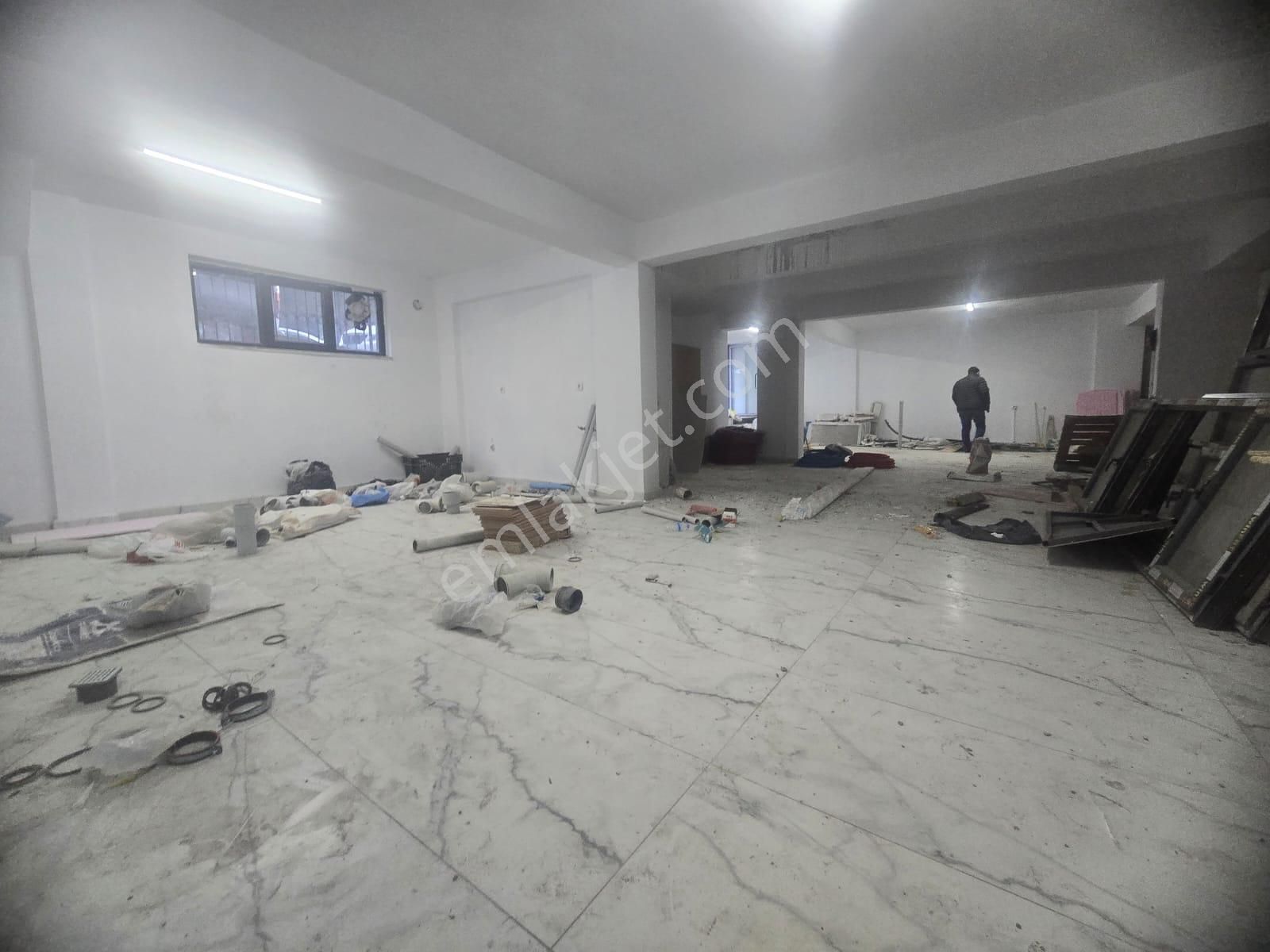 Toyap İnşaattan İsmetpaşa Mahallesinde Kiralık Giriş Depolu Dükkan 350m2 Tramvaya Cepe - Görsel 11