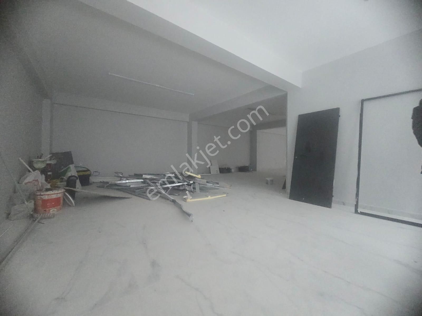 Toyap İnşaattan İsmetpaşa Mahallesinde Kiralık Giriş Depolu Dükkan 350m2 Tramvaya Cepe - Görsel 2