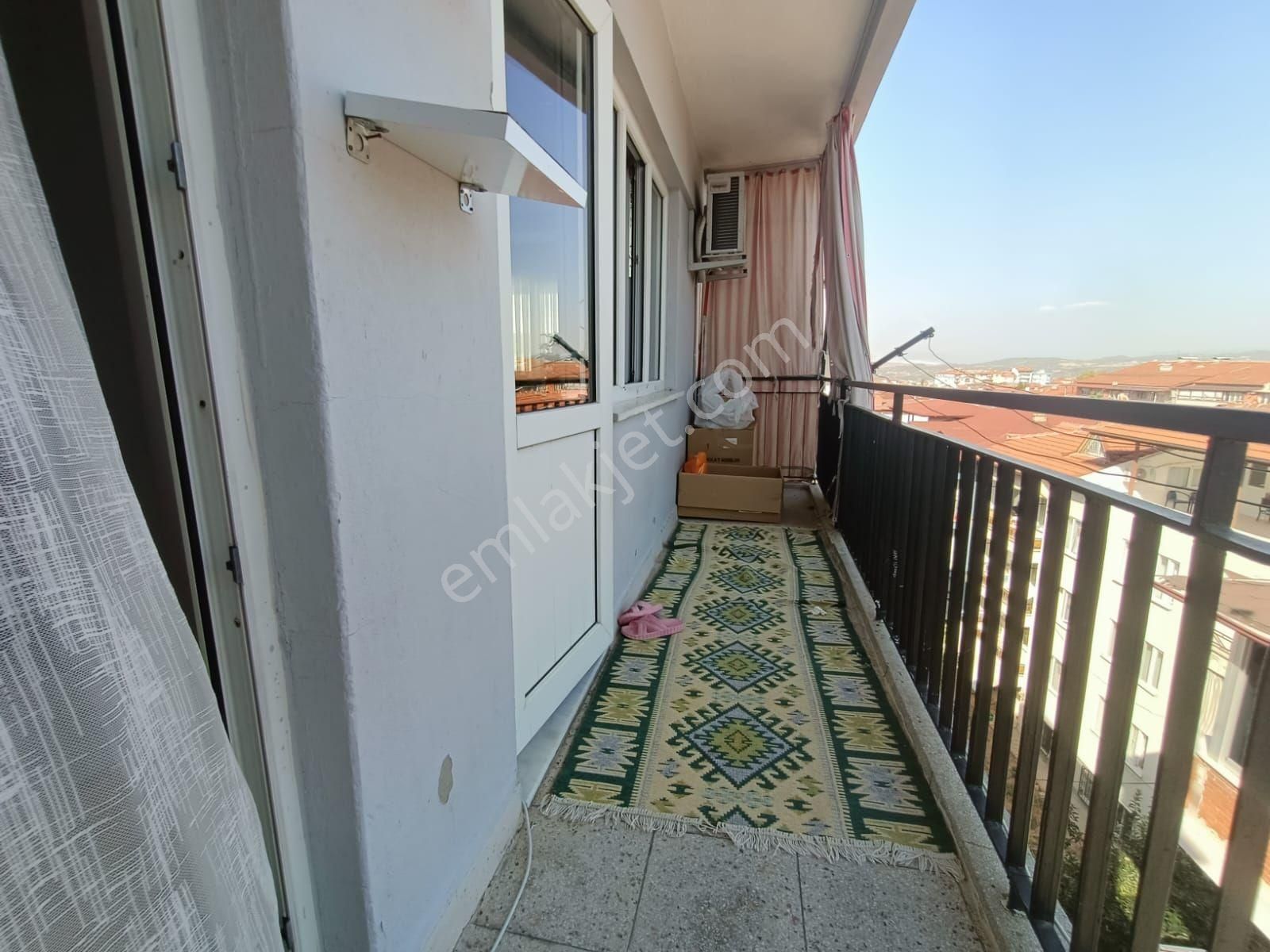 Mehmetçik'te Sınırsız Kredili Cadde Üzerinde İçi Yenilenmiş 2+1 - Görsel 19