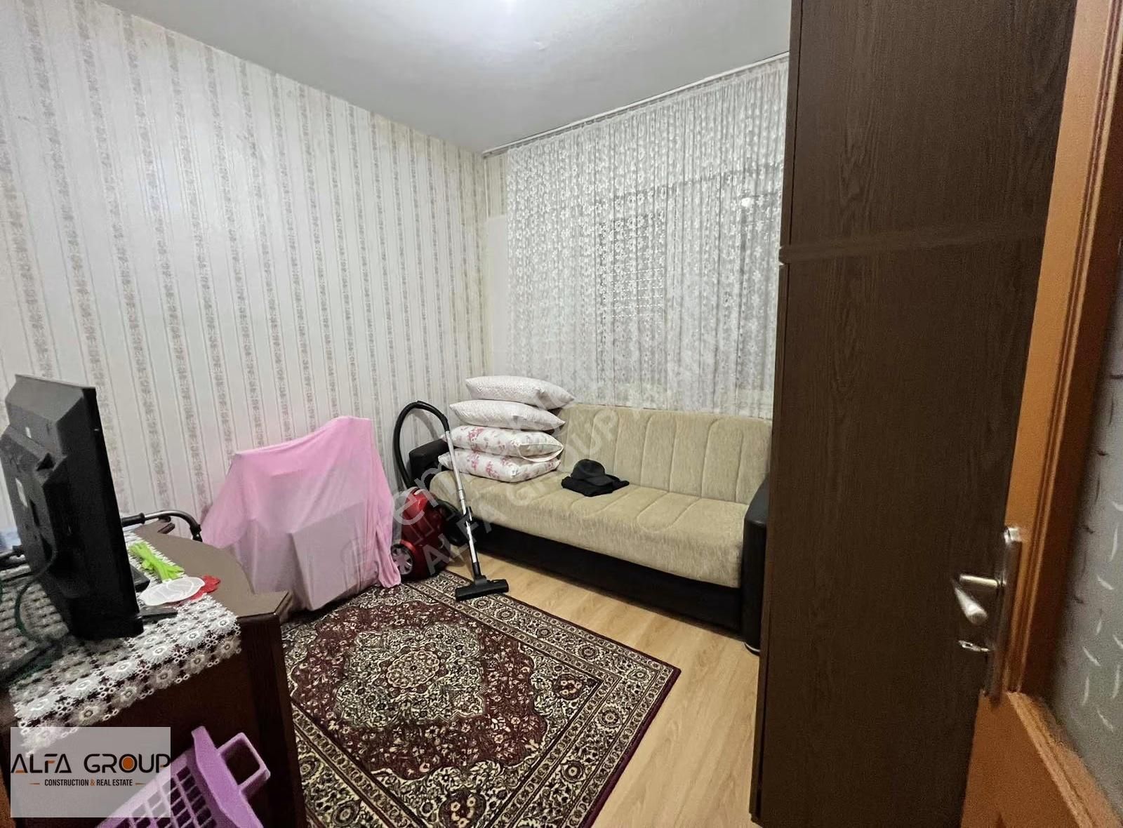 Merkez Sarayda Satılık 2+1 Ayrı Mutfak - Görsel 2