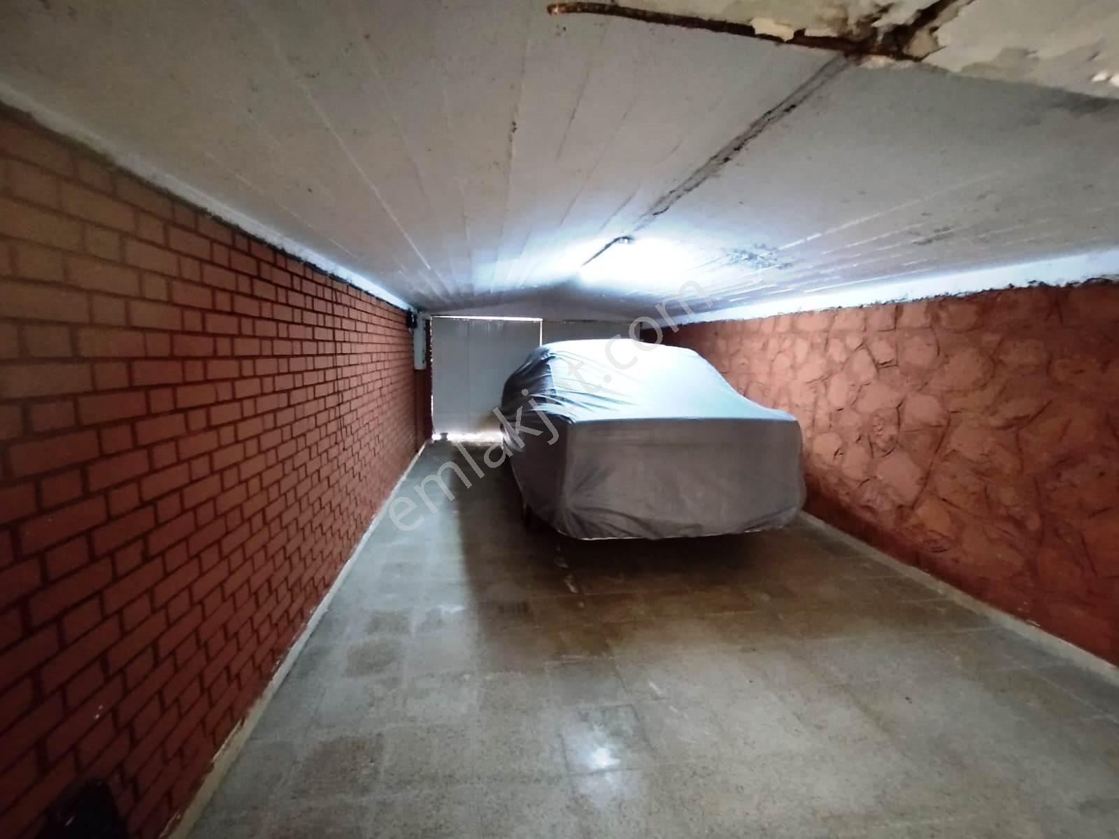 Baha'dan Meram Yaka'da Villaların İçinde Müstakil Villa - Görsel 31