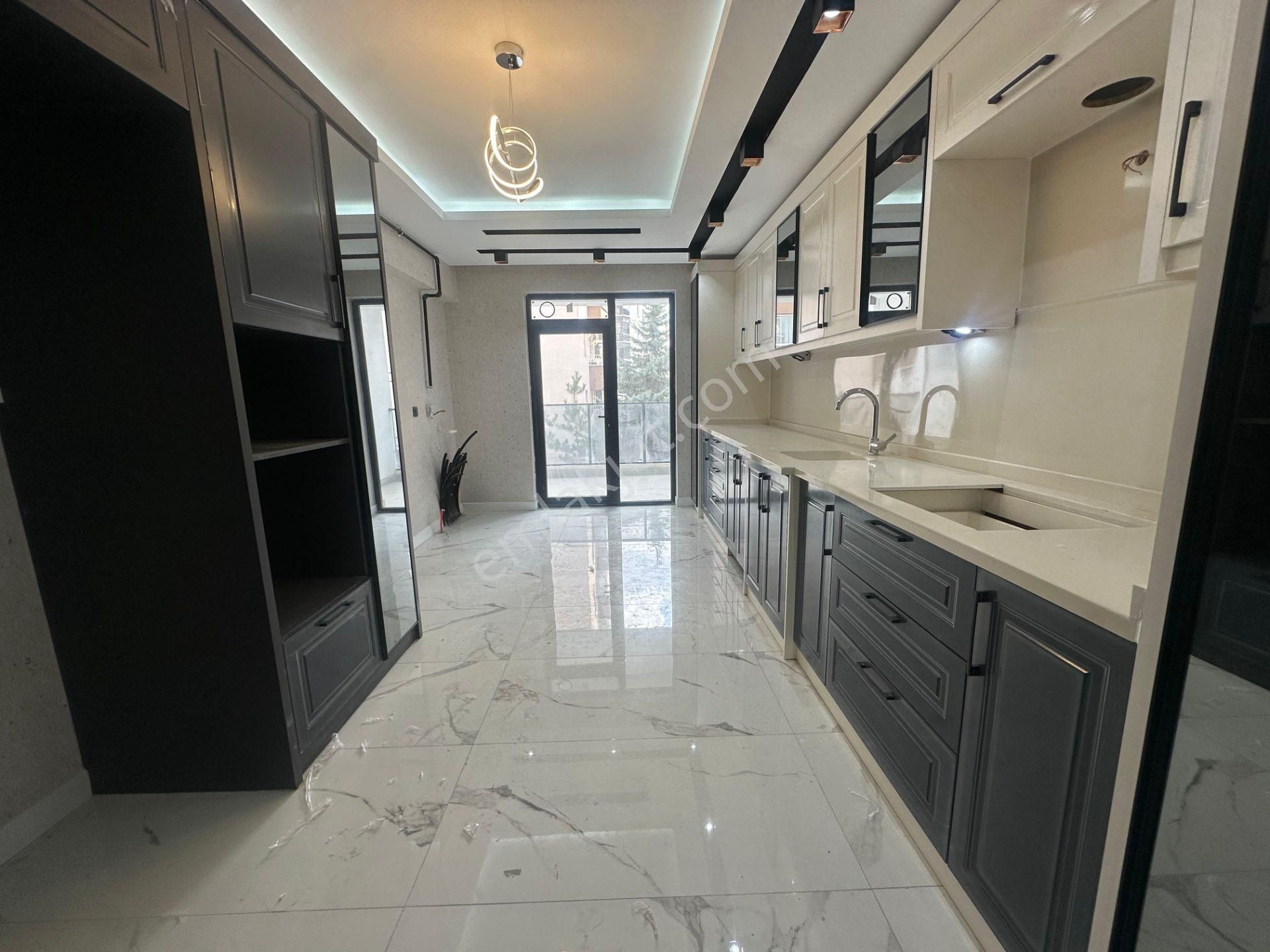 Keçiören Karakaya Mah Sıfır Binada Güney Cep Caddeye Yakın Daire - Görsel 2