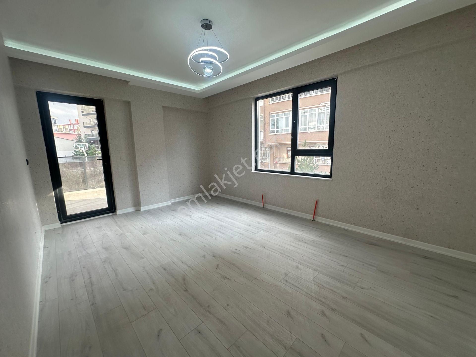 Keçiören Karakaya Mah Sıfır Binada Güney Cep Caddeye Yakın Daire - Görsel 34