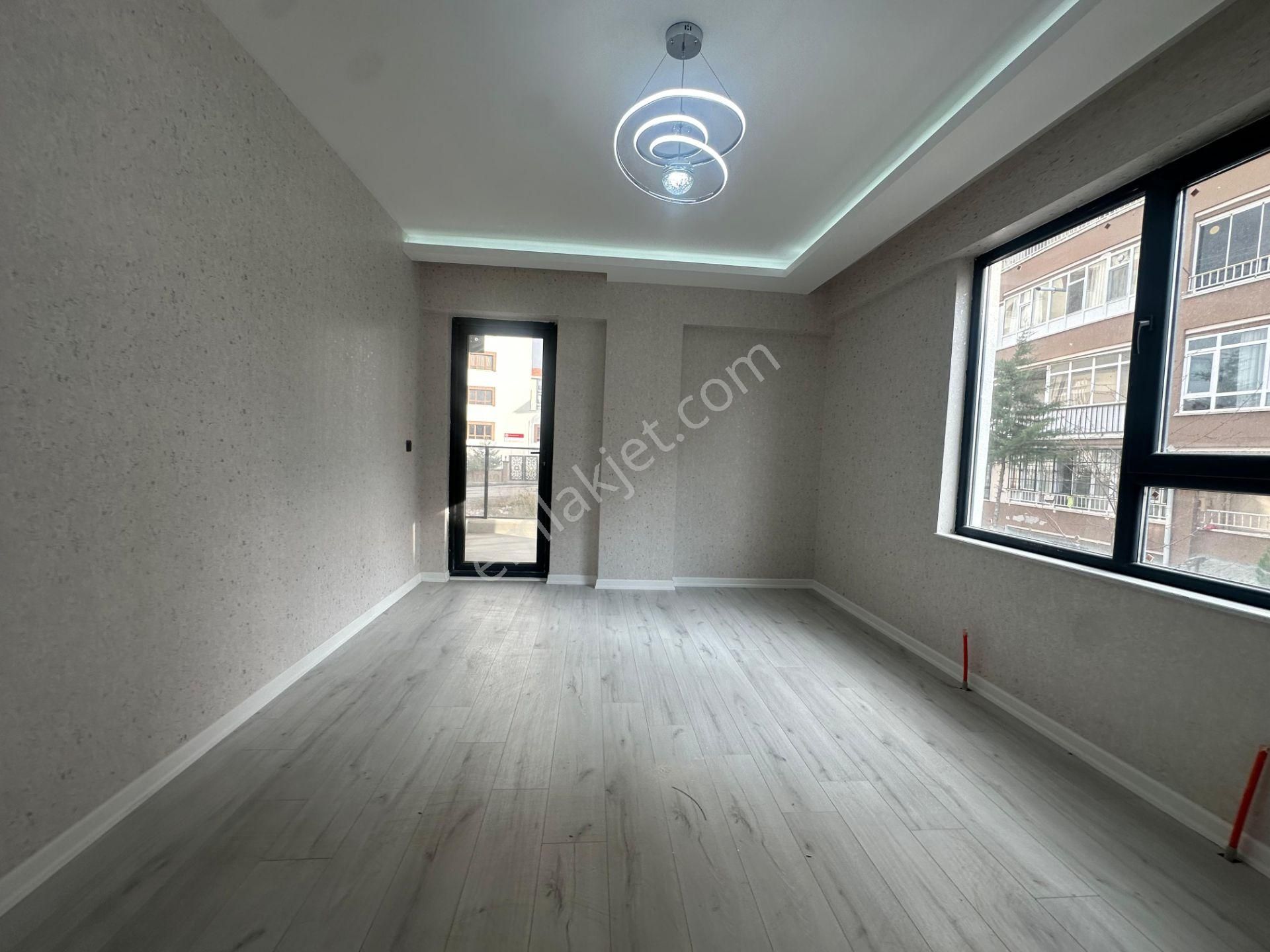 Keçiören Karakaya Mah Sıfır Binada Güney Cep Caddeye Yakın Daire - Görsel 31