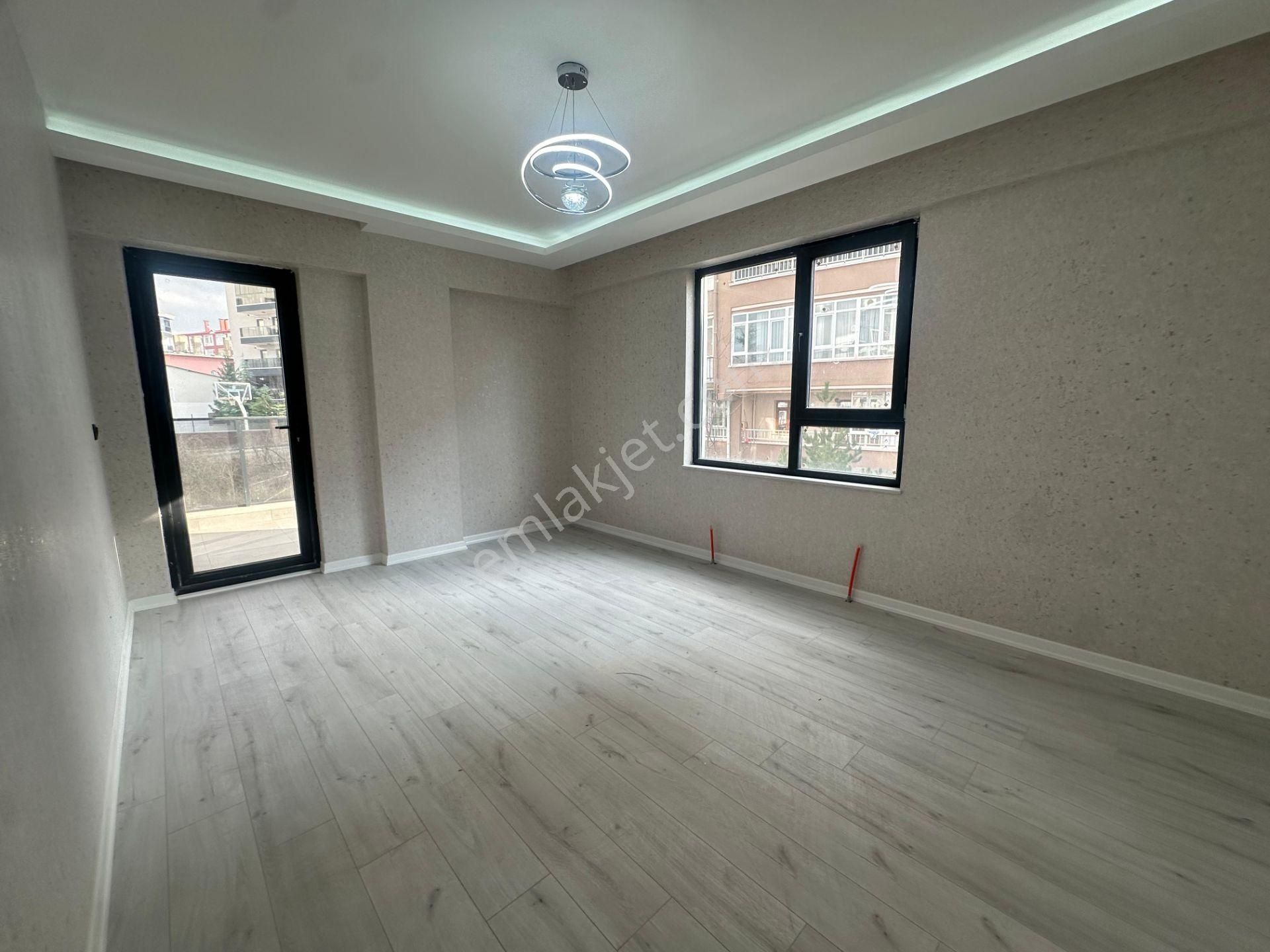 Keçiören Karakaya Mah Sıfır Binada Güney Cep Caddeye Yakın Daire - Görsel 32