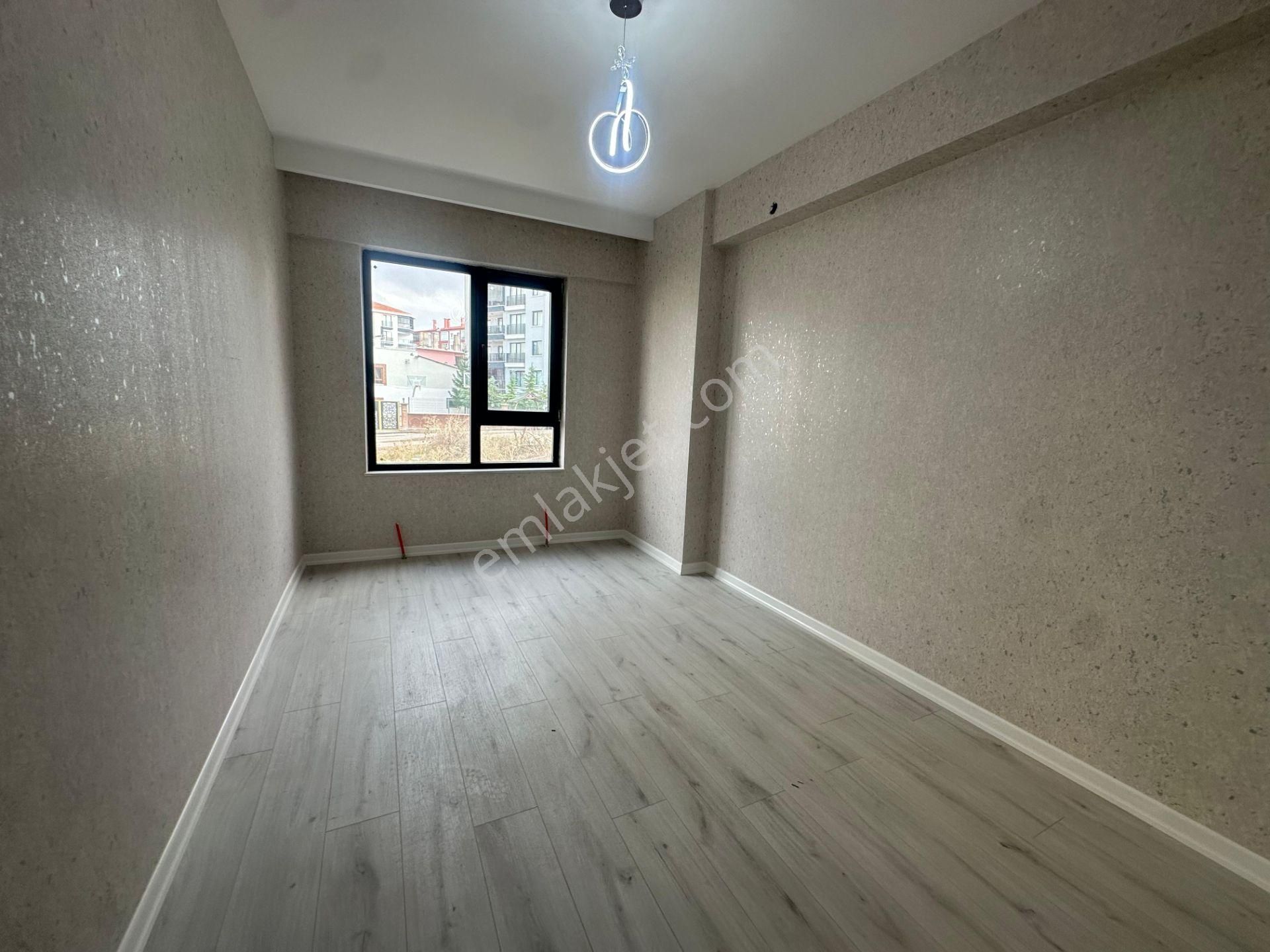 Keçiören Karakaya Mah Sıfır Binada Güney Cep Caddeye Yakın Daire - Görsel 25