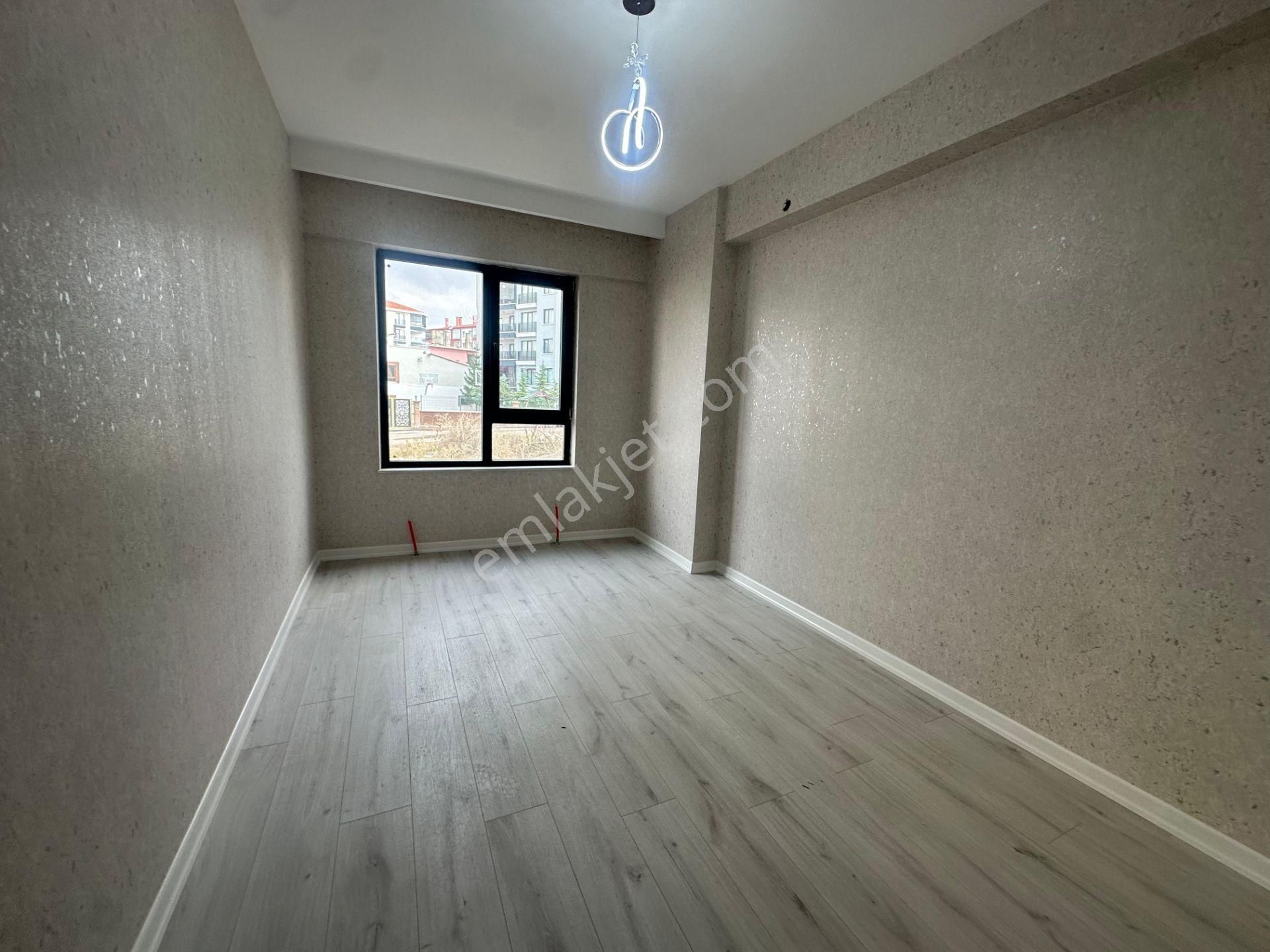 Keçiören Karakaya Mah Sıfır Binada Güney Cep Caddeye Yakın Daire - Görsel 16