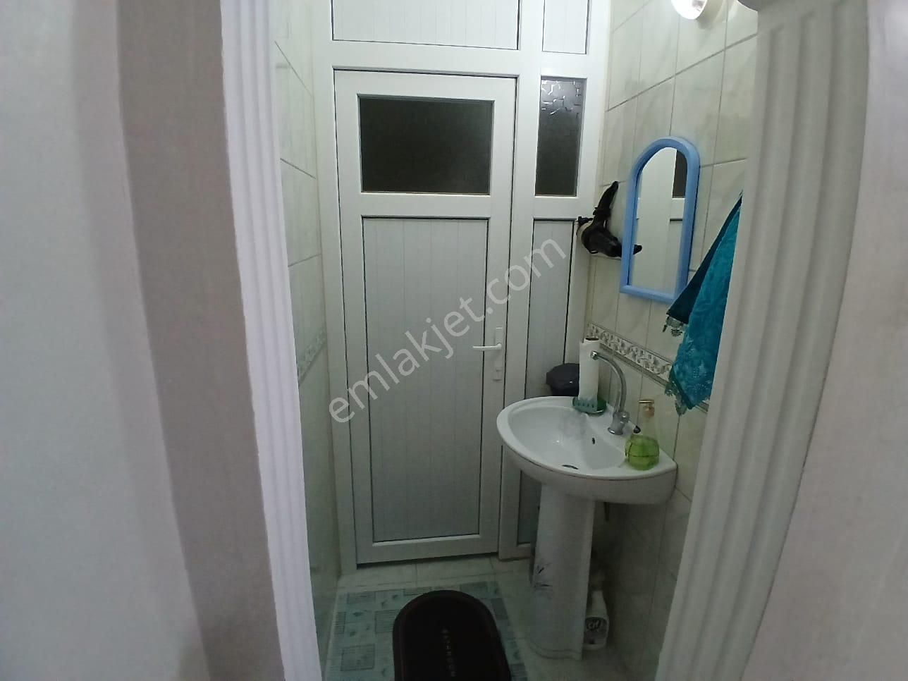 Akçay Emlak'tan Akşehir İstasyon Mahallesinde Asansörlü Ara Kat Komple Bakımlı Satılık 3+1 Daire - Görsel 29