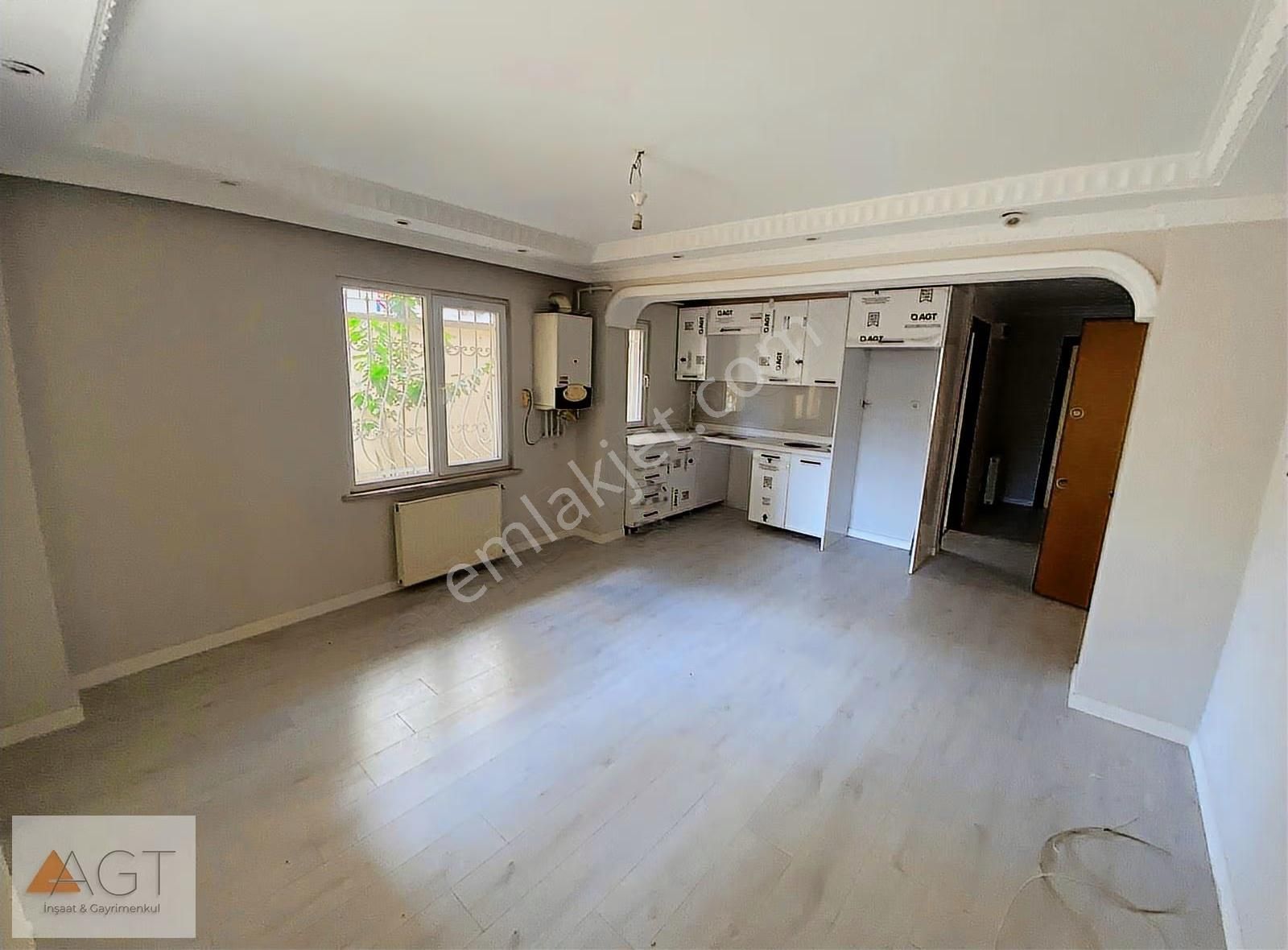 Agt'den Hastane Karşısı İnkılap Mah. Site İçinde 80m2 2+1 Daire - Görsel 2