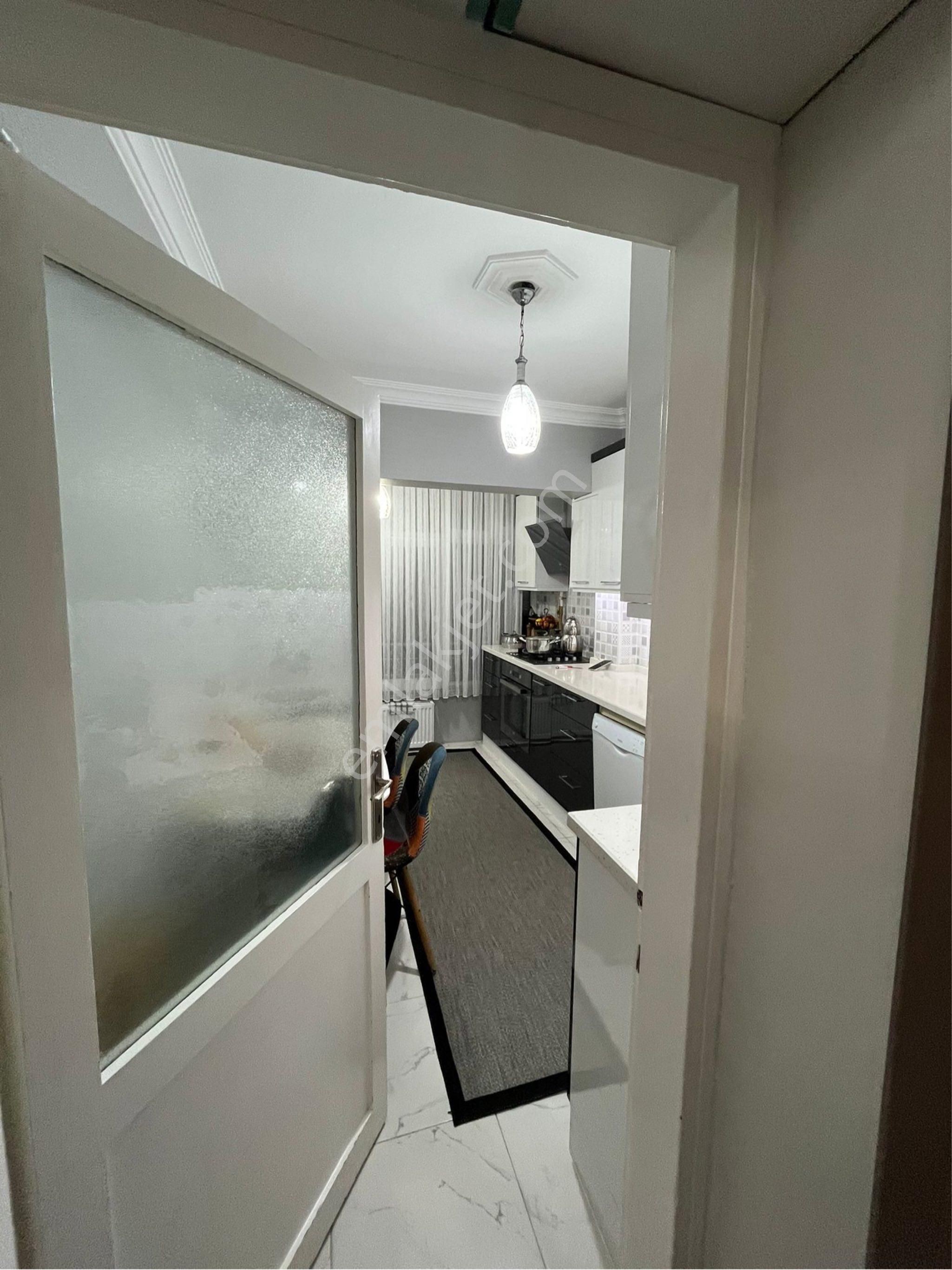 100.yıl Polis Evlerinde Satılık Daire - Görsel 8