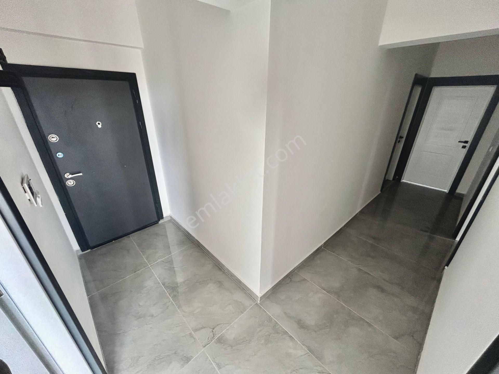 Yükselden Atatürk Mh. Şehir Manzaralı K.mutfak Arakat 2+1 Satılık Daire - Görsel 22