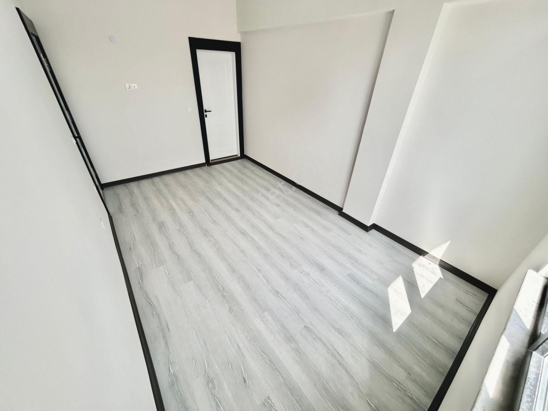 Yükselden Atatürk Mh. Şehir Manzaralı K.mutfak Arakat 2+1 Satılık Daire - Görsel 15