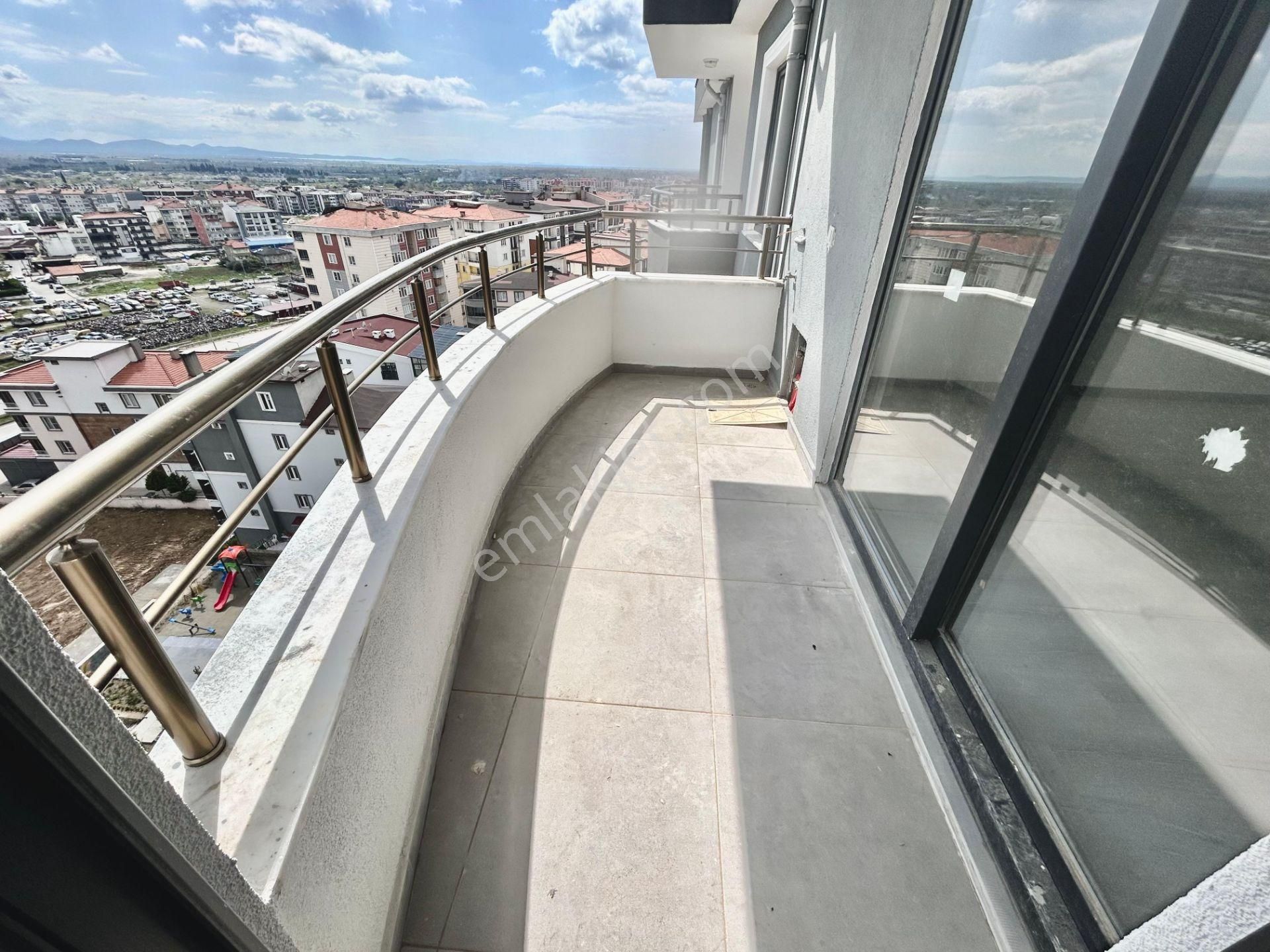 Yükselden Atatürk Mh. Şehir Manzaralı K.mutfak Arakat 2+1 Satılık Daire - Görsel 6