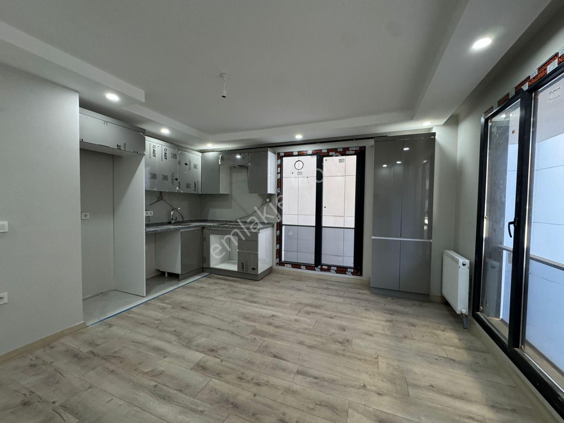 Beylikdüzü Yakuplu Da Satılık Giriş Kat 1+1 Sıfır Daire