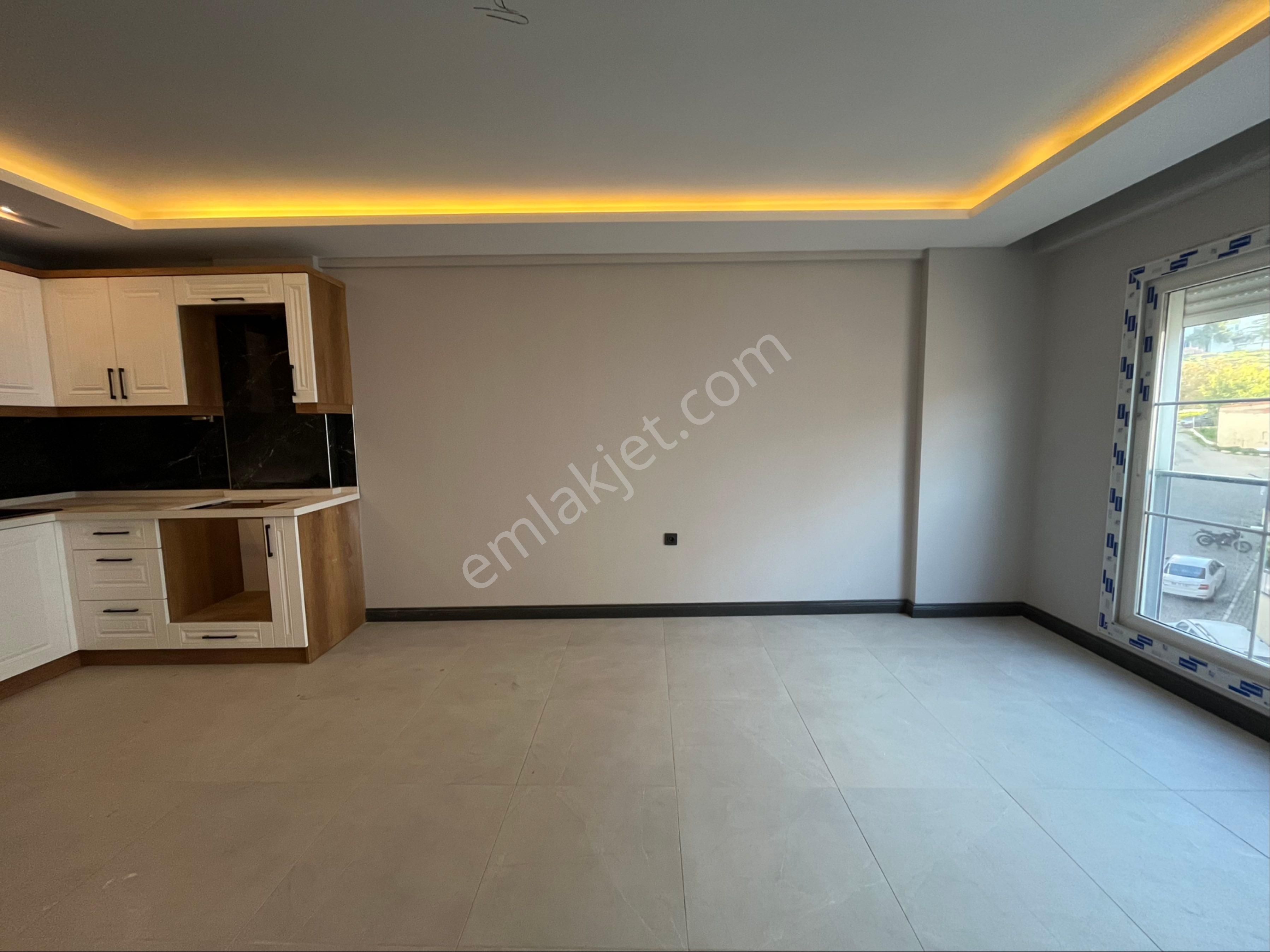 Seferihisar Çarşı Merkezinde 4+1 Teraslı Dubleks! - Görsel 3