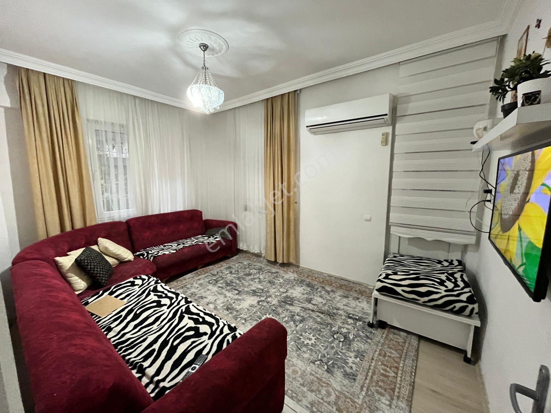 Konukseverde Müstakil Tadında , 3+1 Fırsat Bahçe Katı - Görsel 3