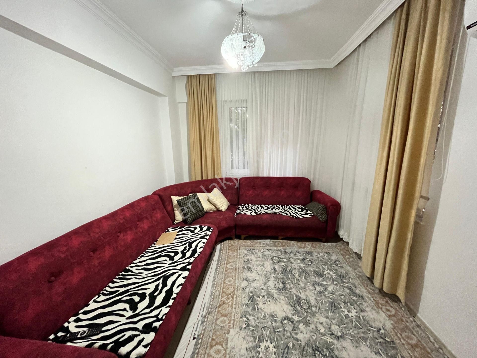 Konukseverde Müstakil Tadında , 3+1 Fırsat Bahçe Katı - Görsel 4