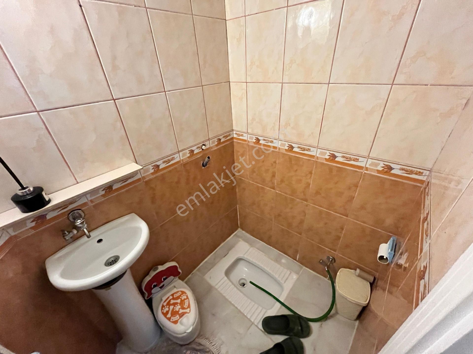 Konukseverde Müstakil Tadında , 3+1 Fırsat Bahçe Katı - Görsel 19