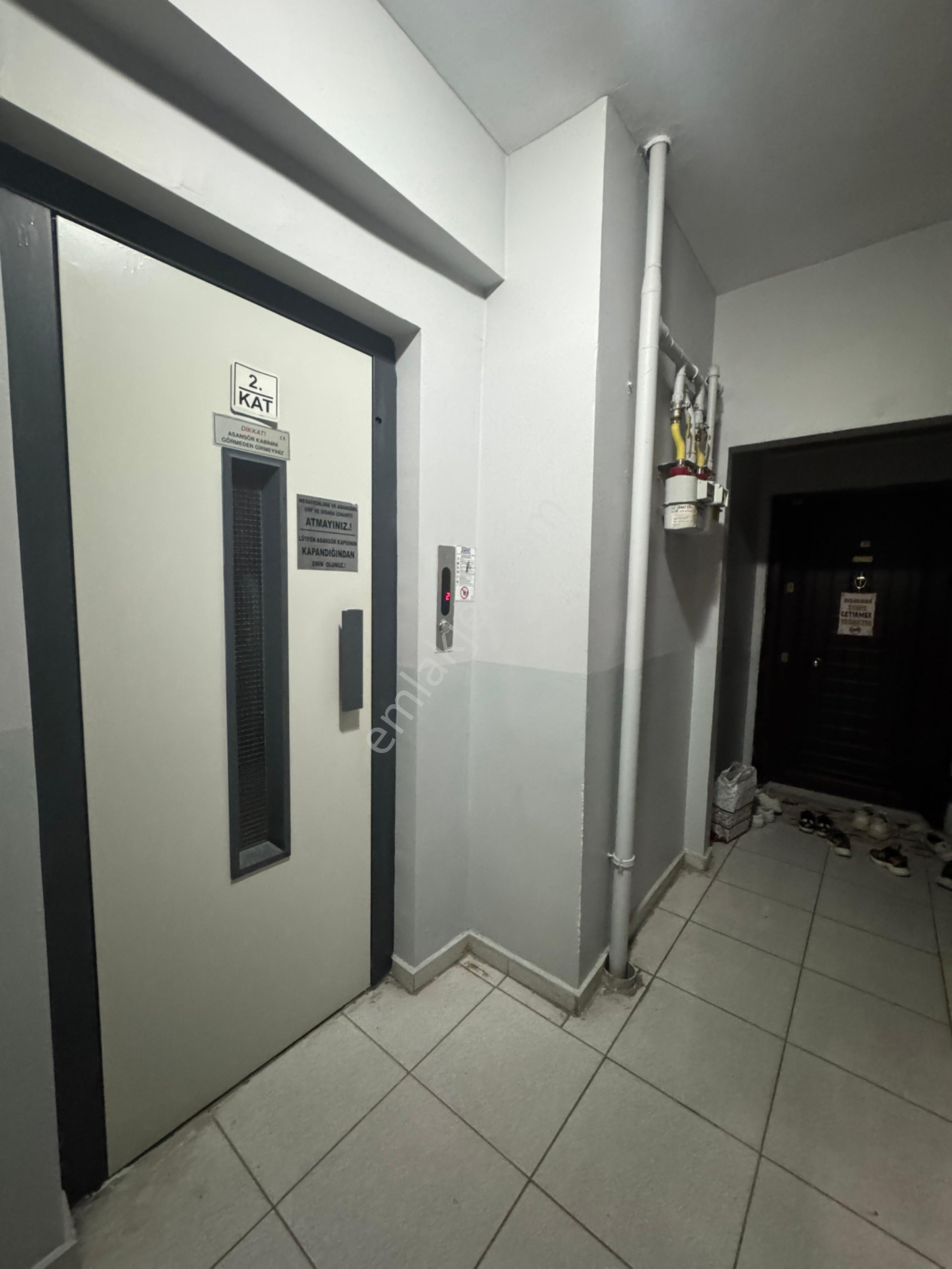 Conker İnşaat Emlak’tan Çamlıca Mahallesi Cadde Üzeri 3+1 Kiralık Daire - Görsel 29