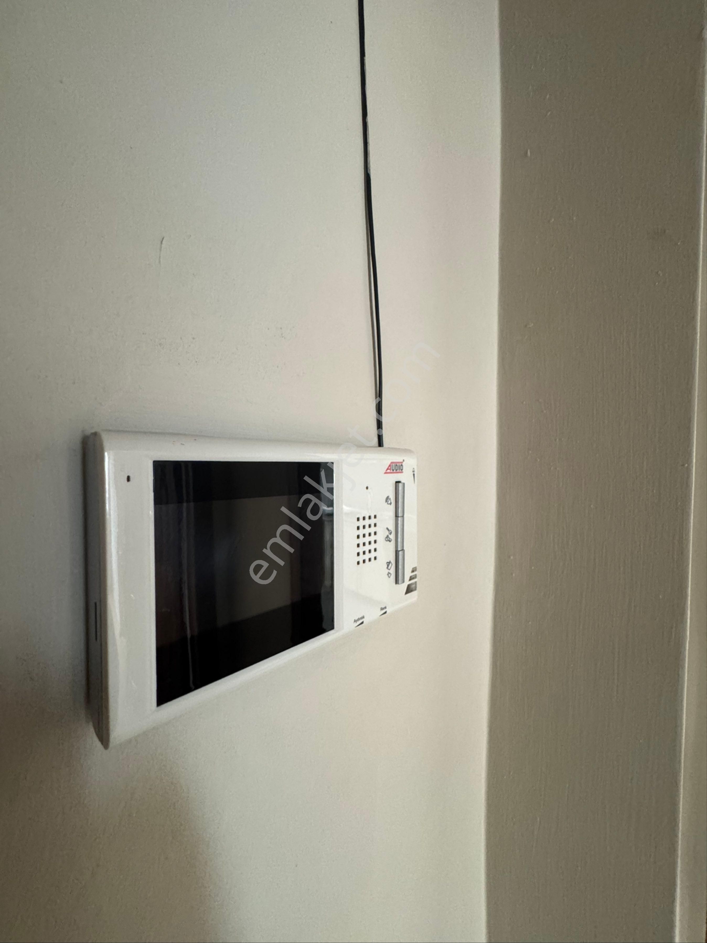 Conker İnşaat Emlak’tan Çamlıca Mahallesi Cadde Üzeri 3+1 Kiralık Daire - Görsel 27