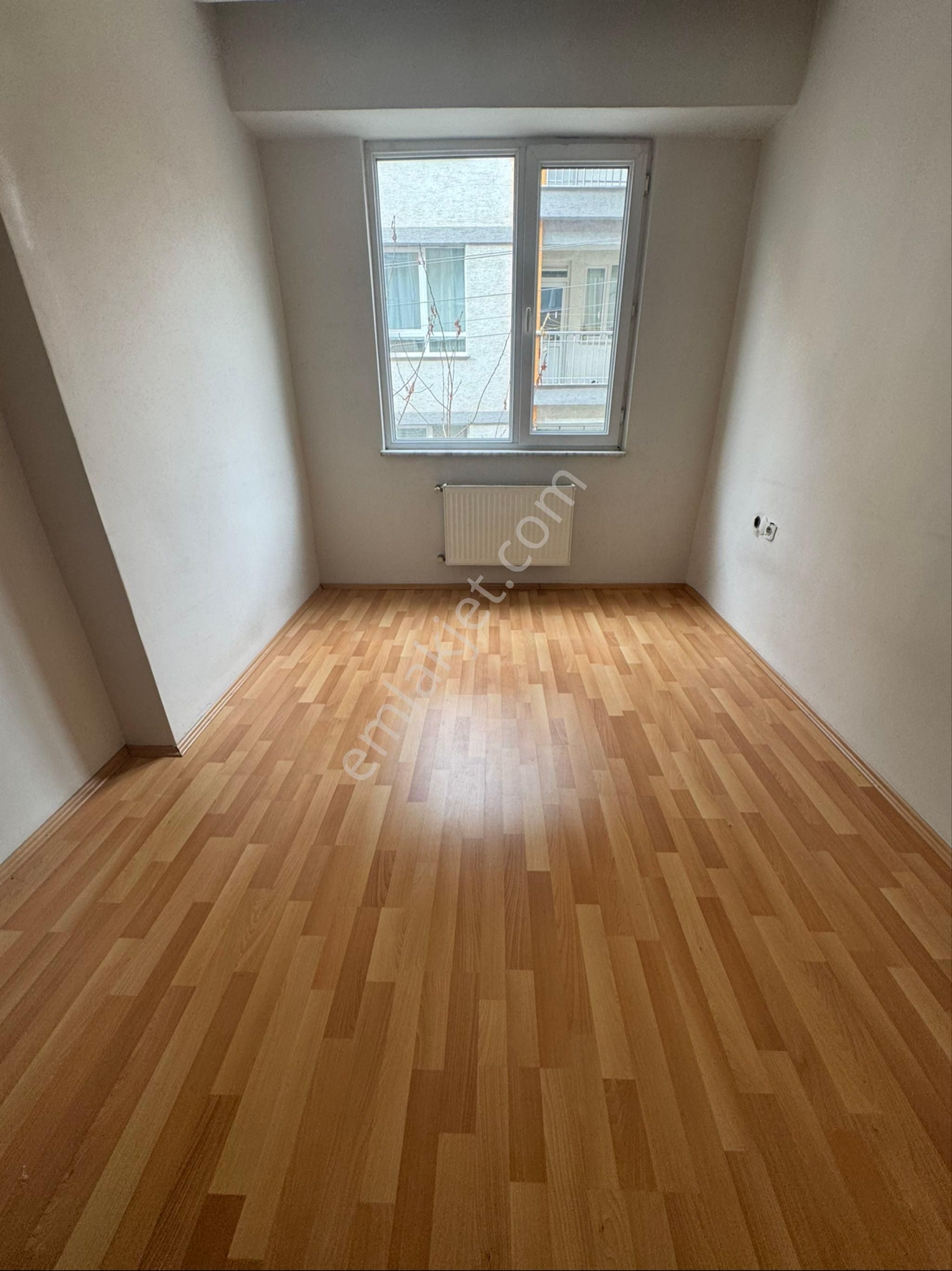 Conker İnşaat Emlak’tan Çamlıca Mahallesi Cadde Üzeri 3+1 Kiralık Daire - Görsel 9